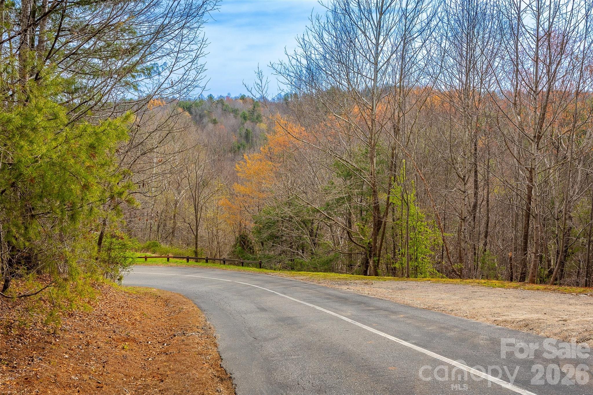 140 Johns Ridge Parkway 140 Property Photo 17