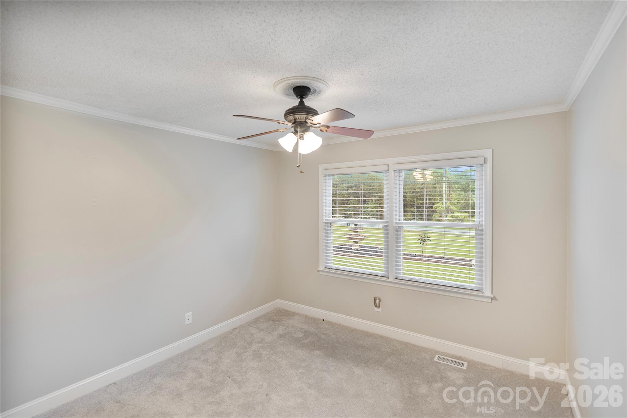 2524 Griffith Road Property Photo 32