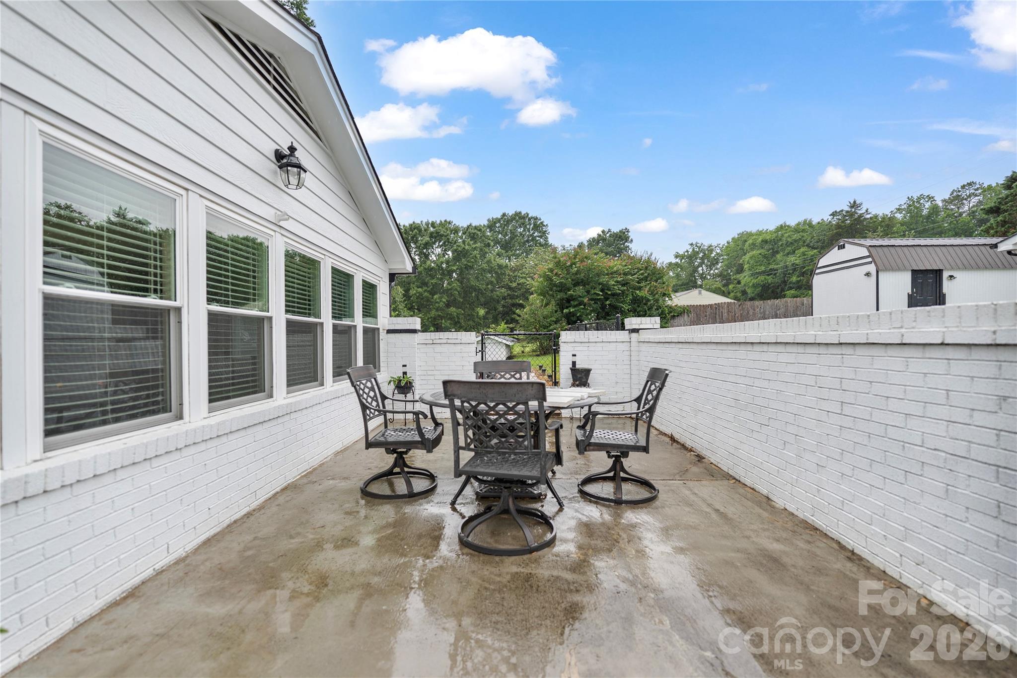 2524 Griffith Road Property Photo 45