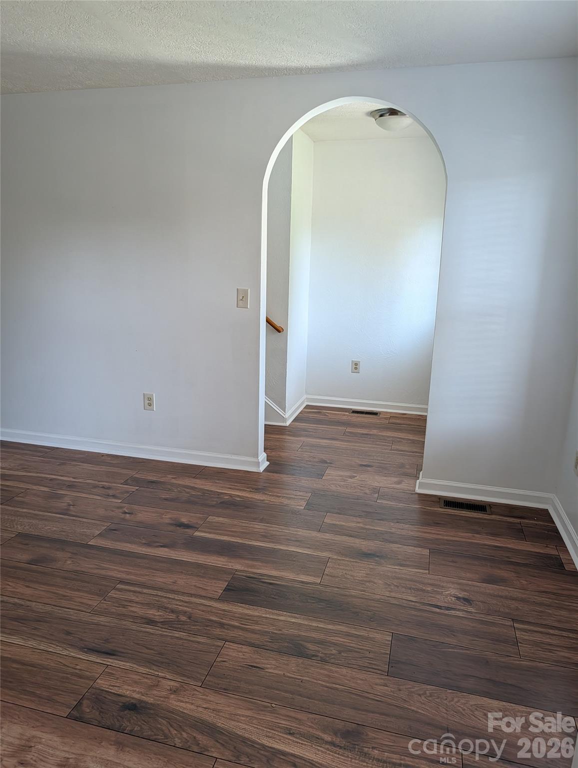 5406 Winding Oak Drive Property Photo 6
