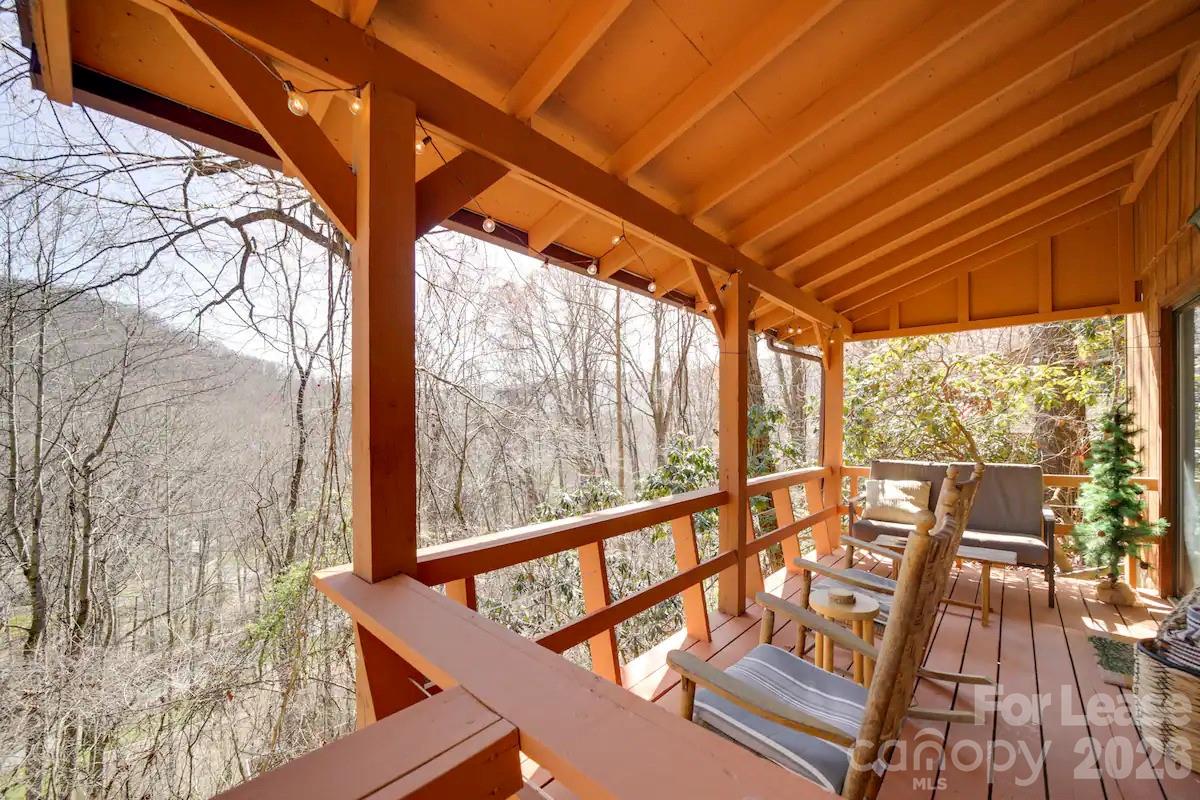 106 Sage Court Property Photo 1