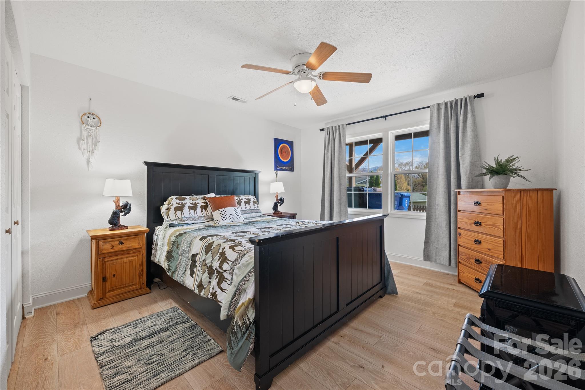 60 Rolling Lane Property Photo 7