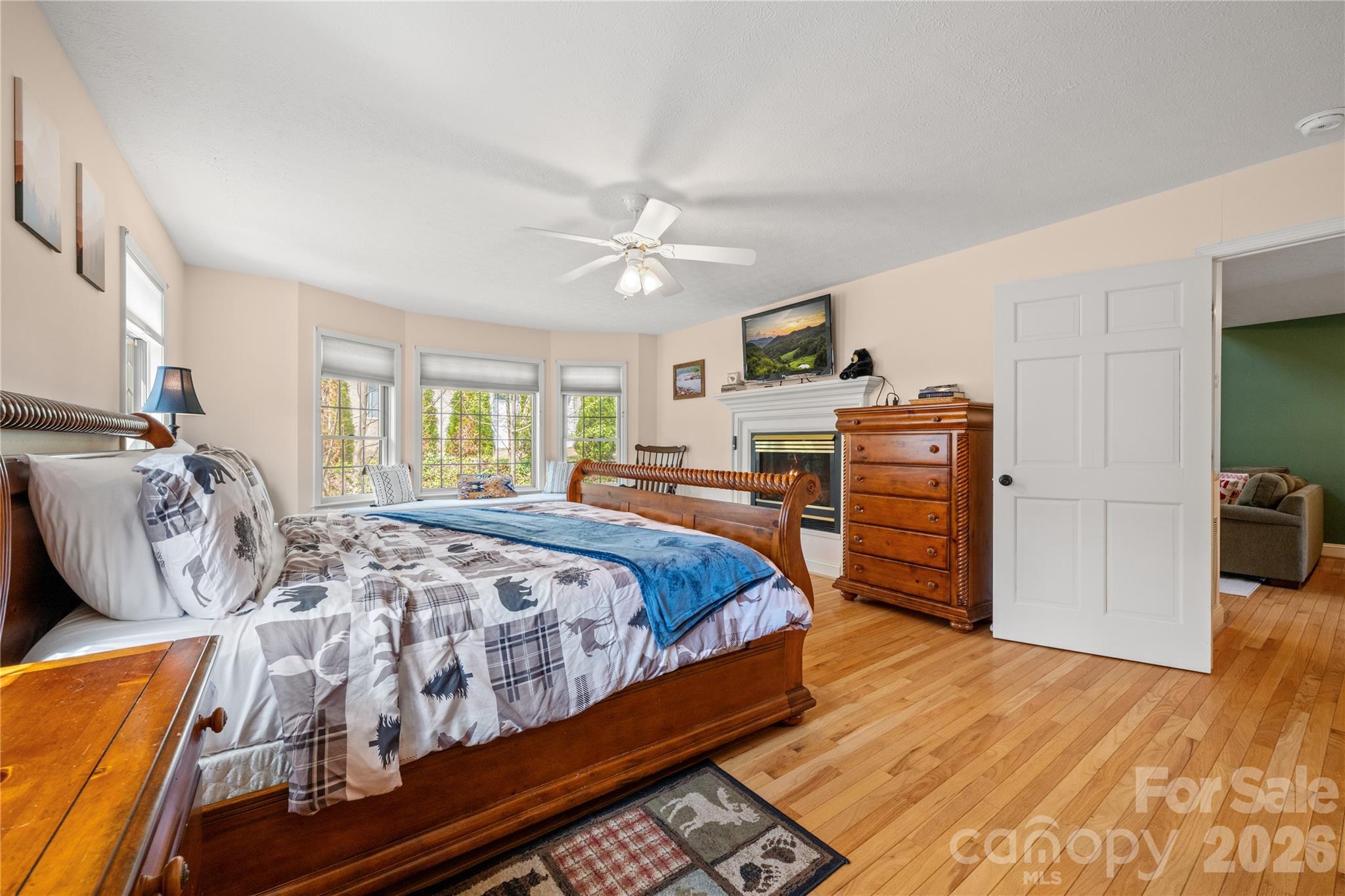 60 Rolling Lane Property Photo 19