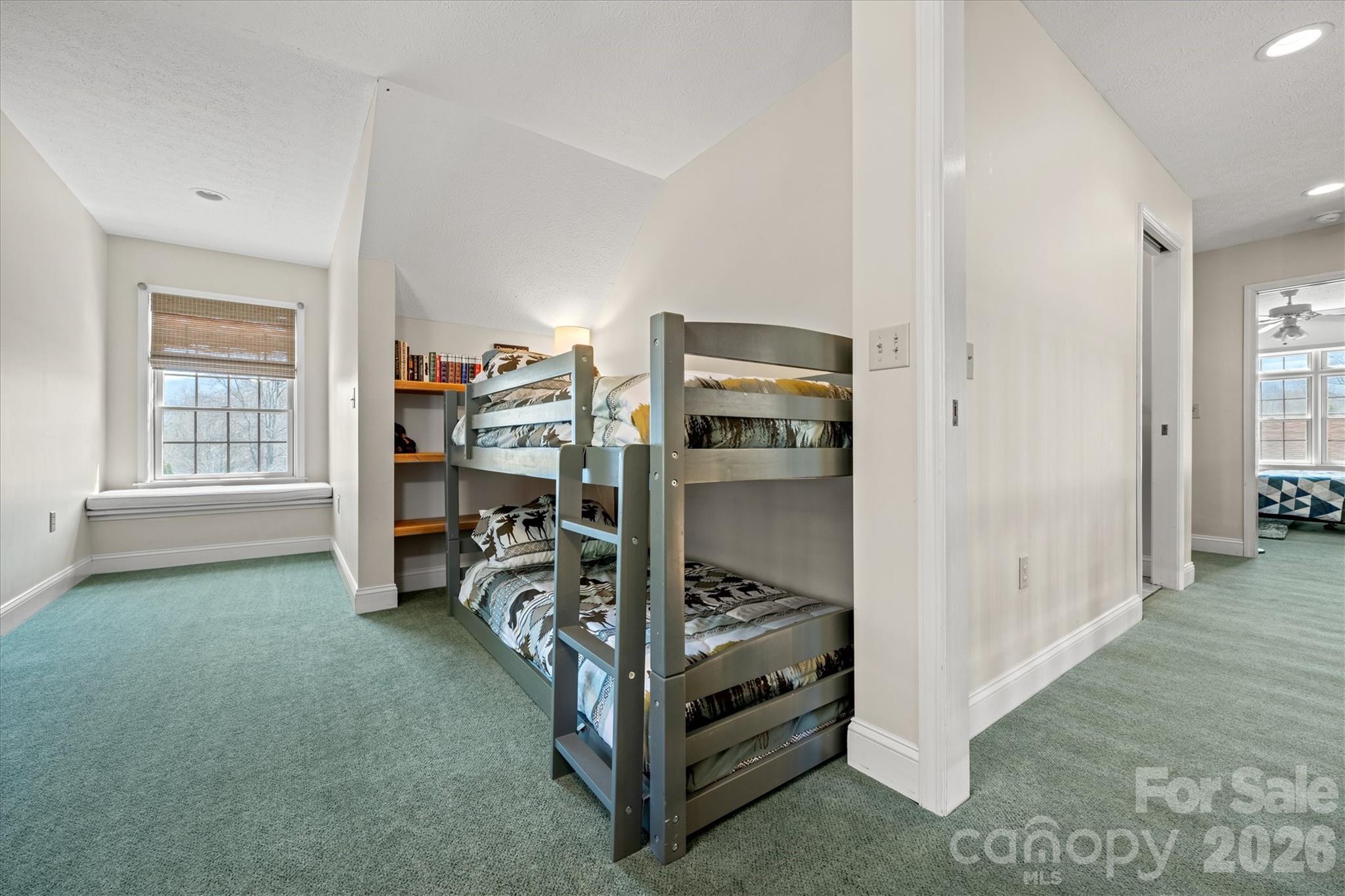 60 Rolling Lane Property Photo 47