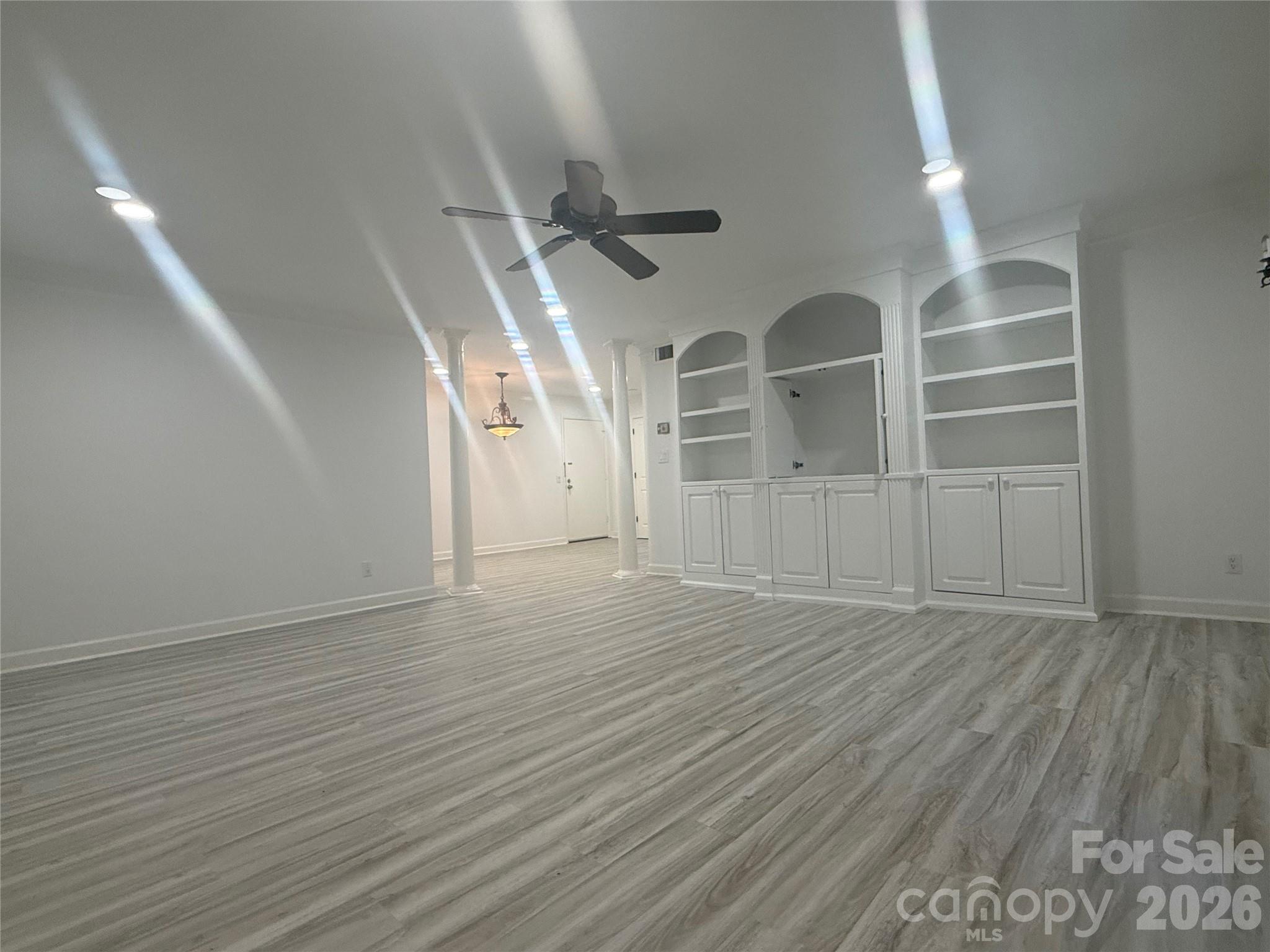 1323 Queens Road Property Photo 4