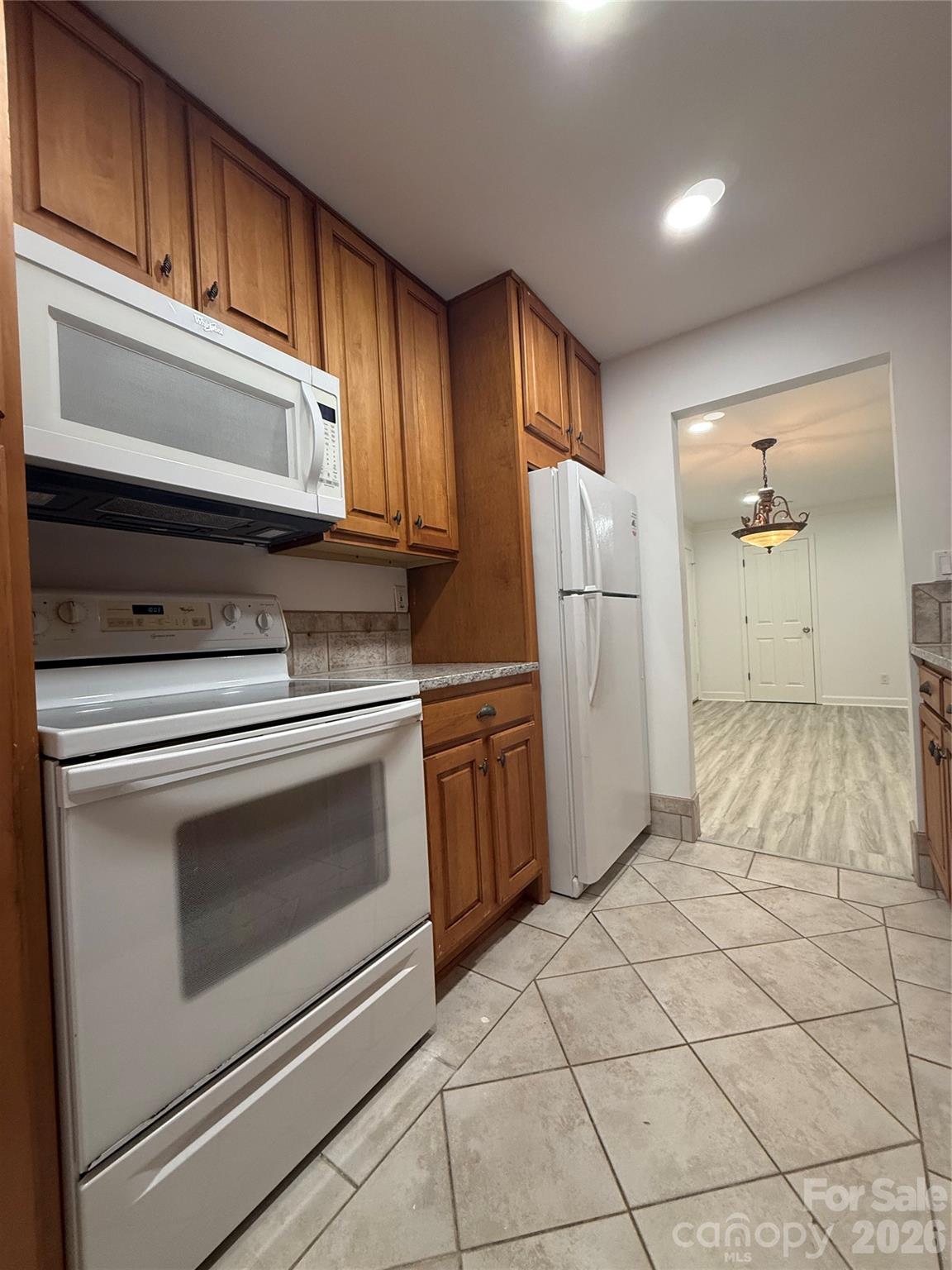 1323 Queens Road Property Photo 5