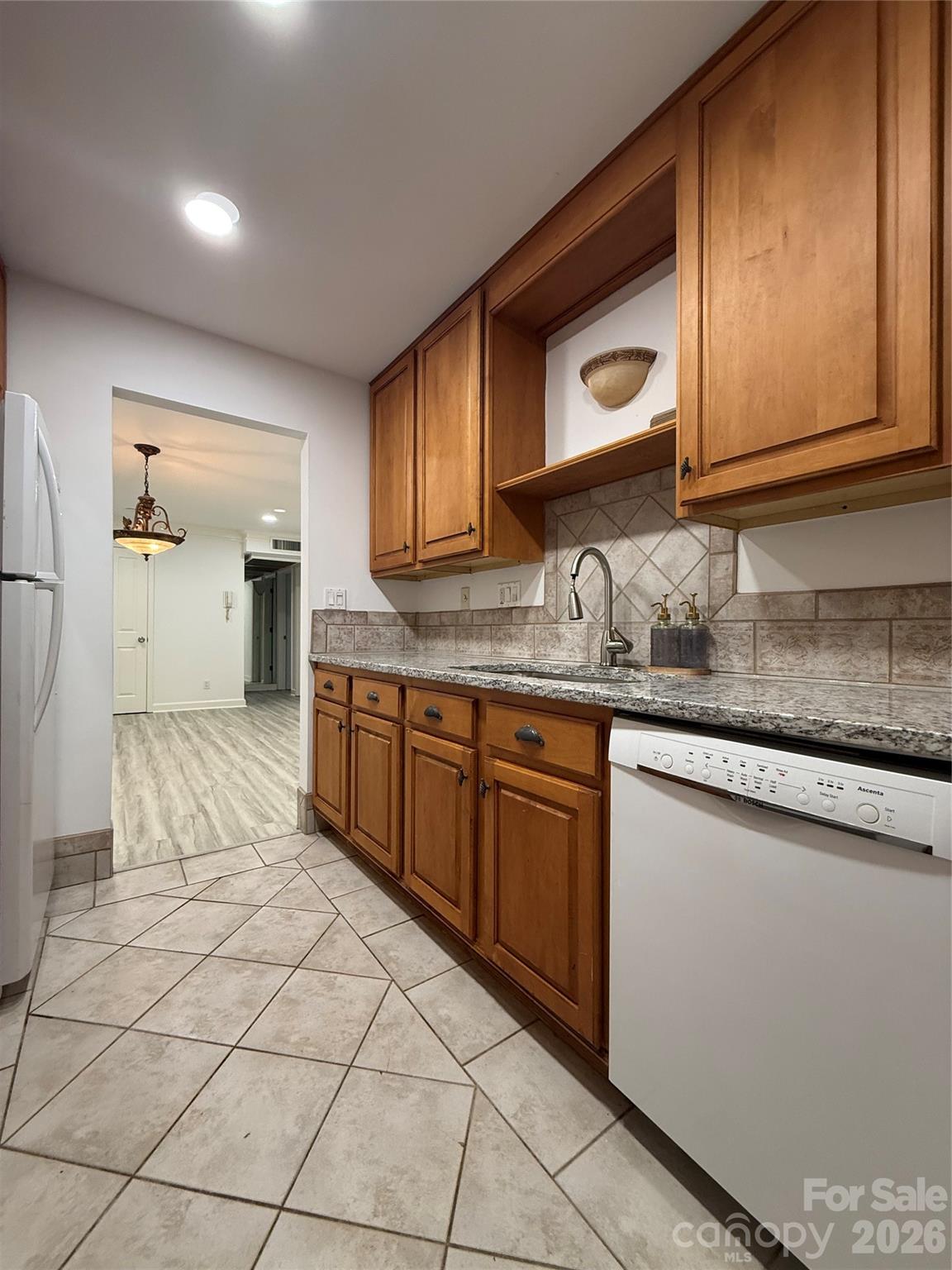 1323 Queens Road Property Photo 6