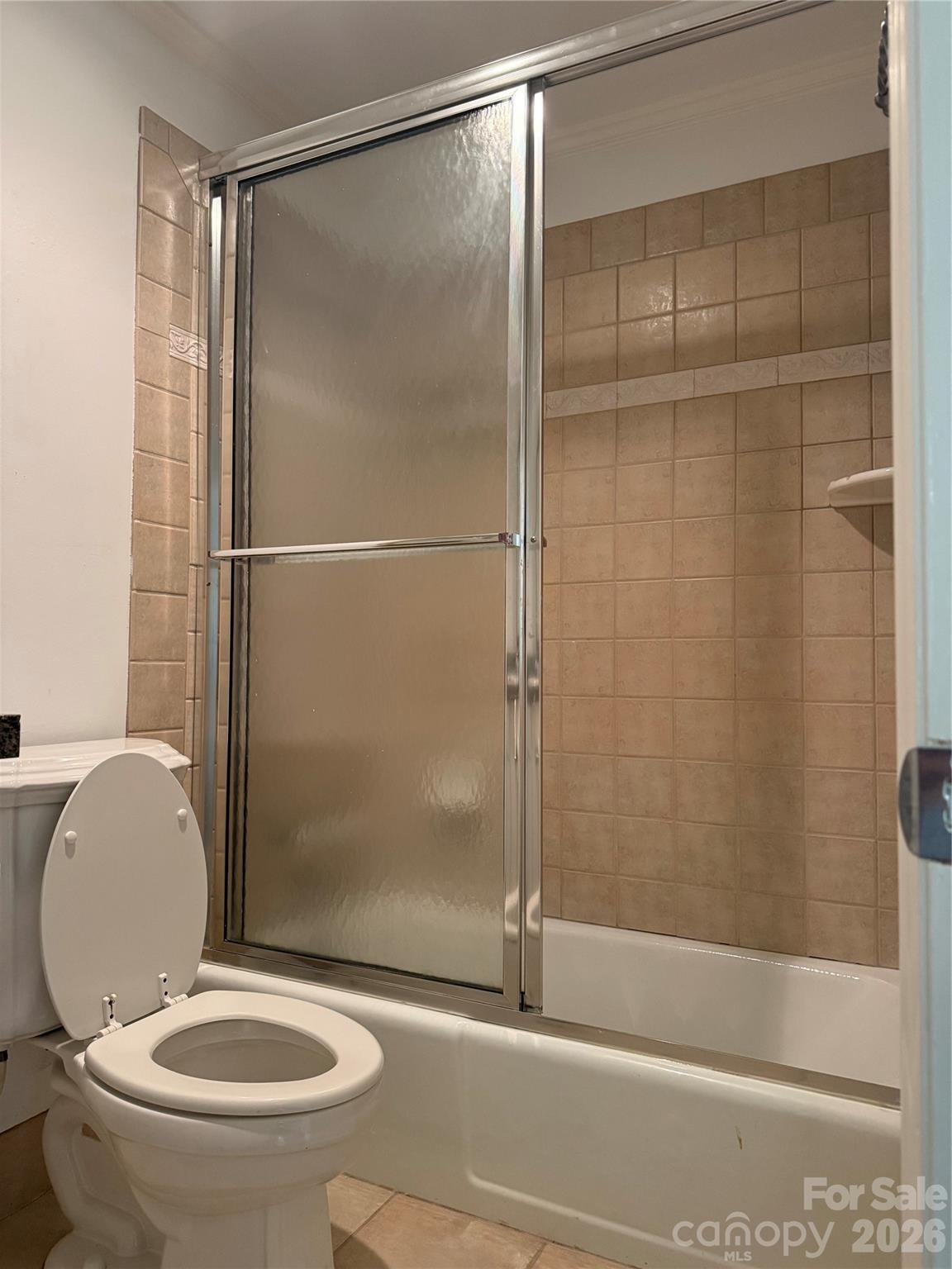 1323 Queens Road Property Photo 12
