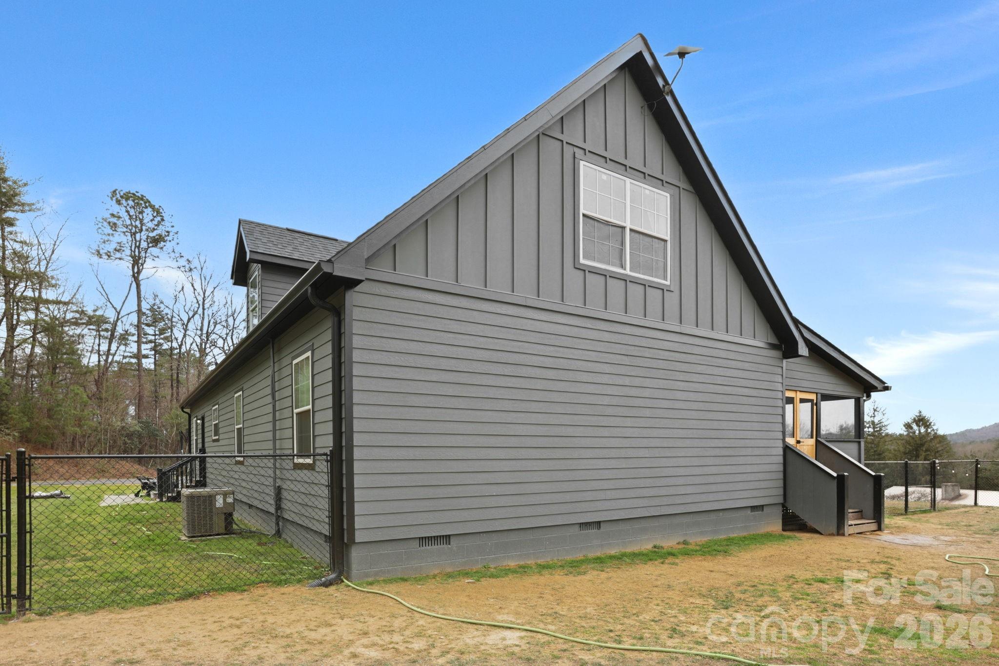 67 Nimitz Drive Property Photo 4