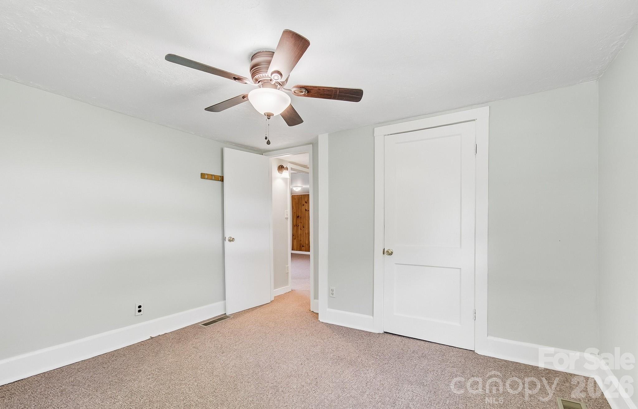 438 Loop Road Property Photo 21