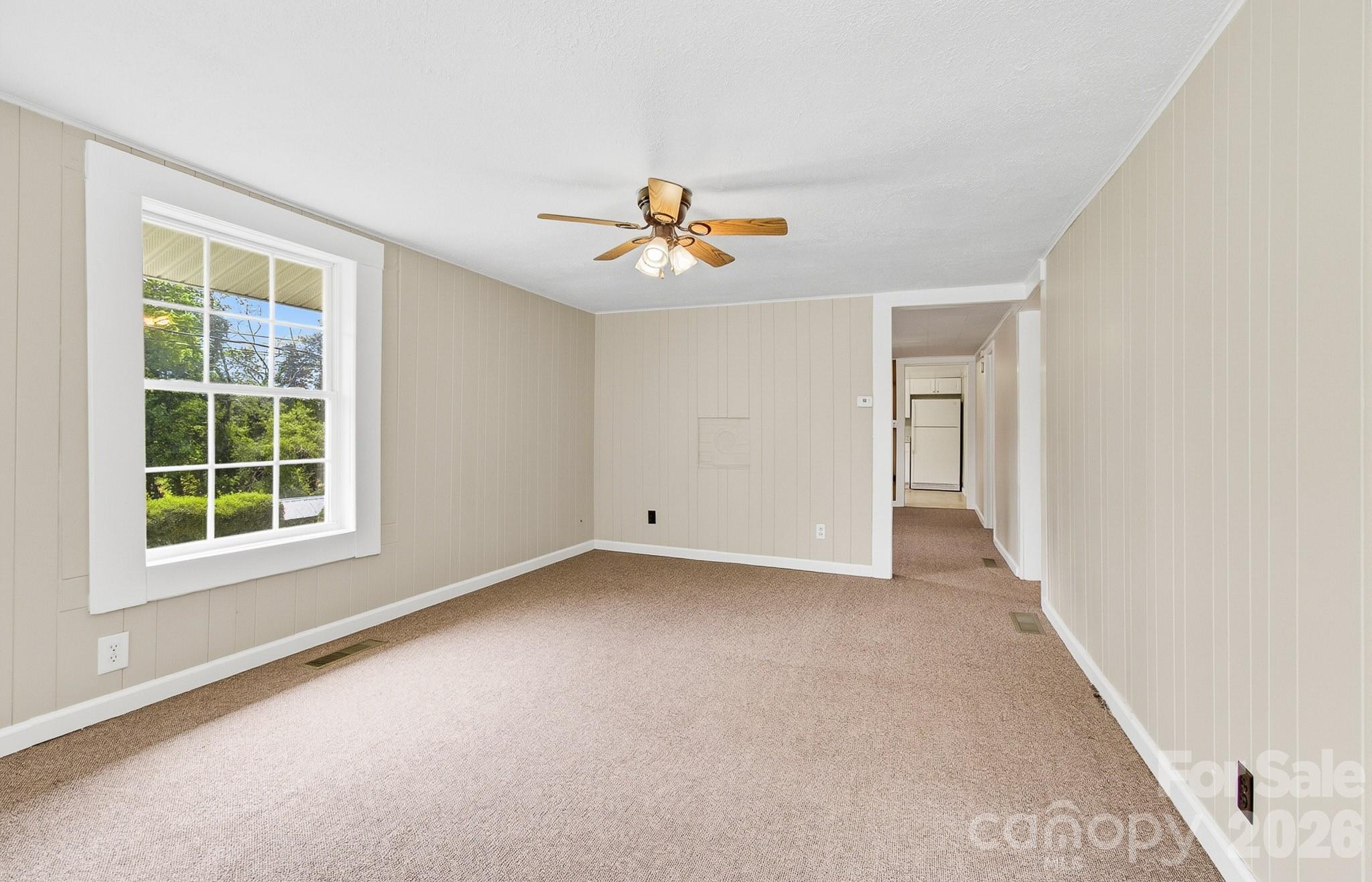 438 Loop Road Property Photo 31