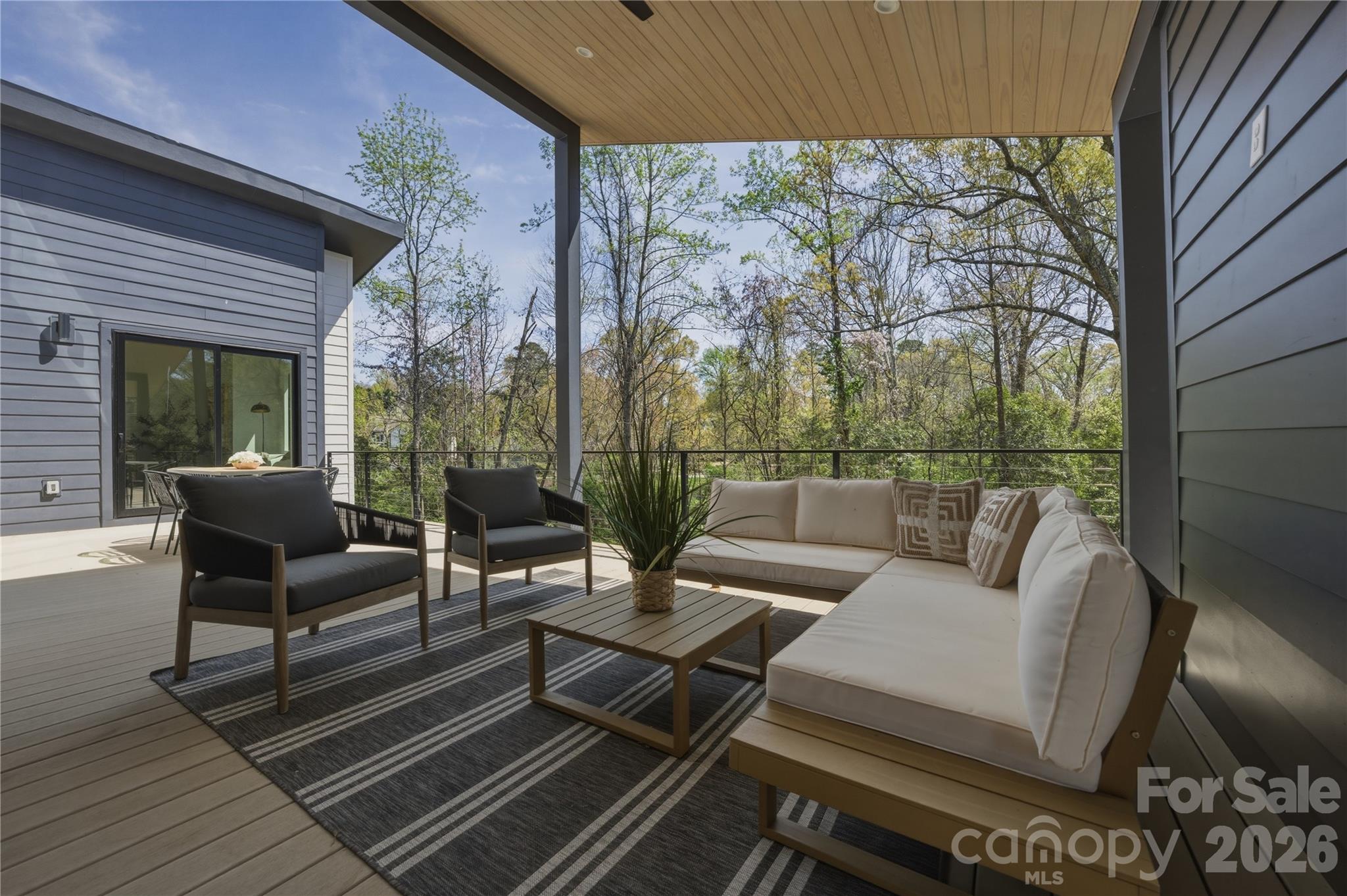 1423 S Wendover Road Property Photo 27