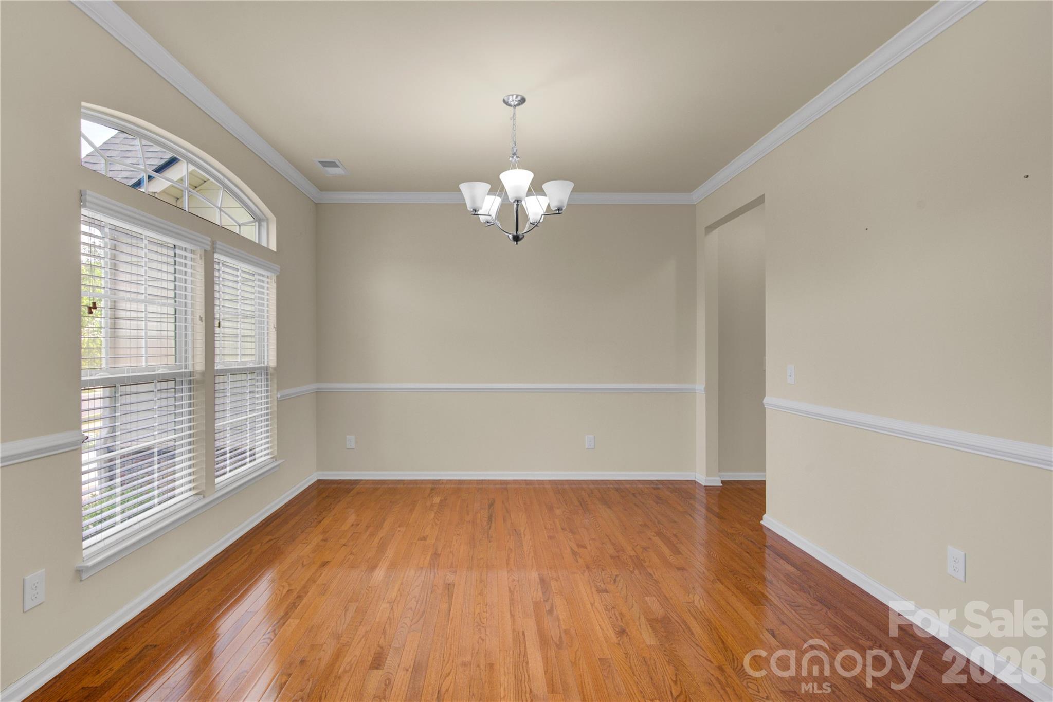 817 Wingthorn Rose Drive 34 Property Photo 25