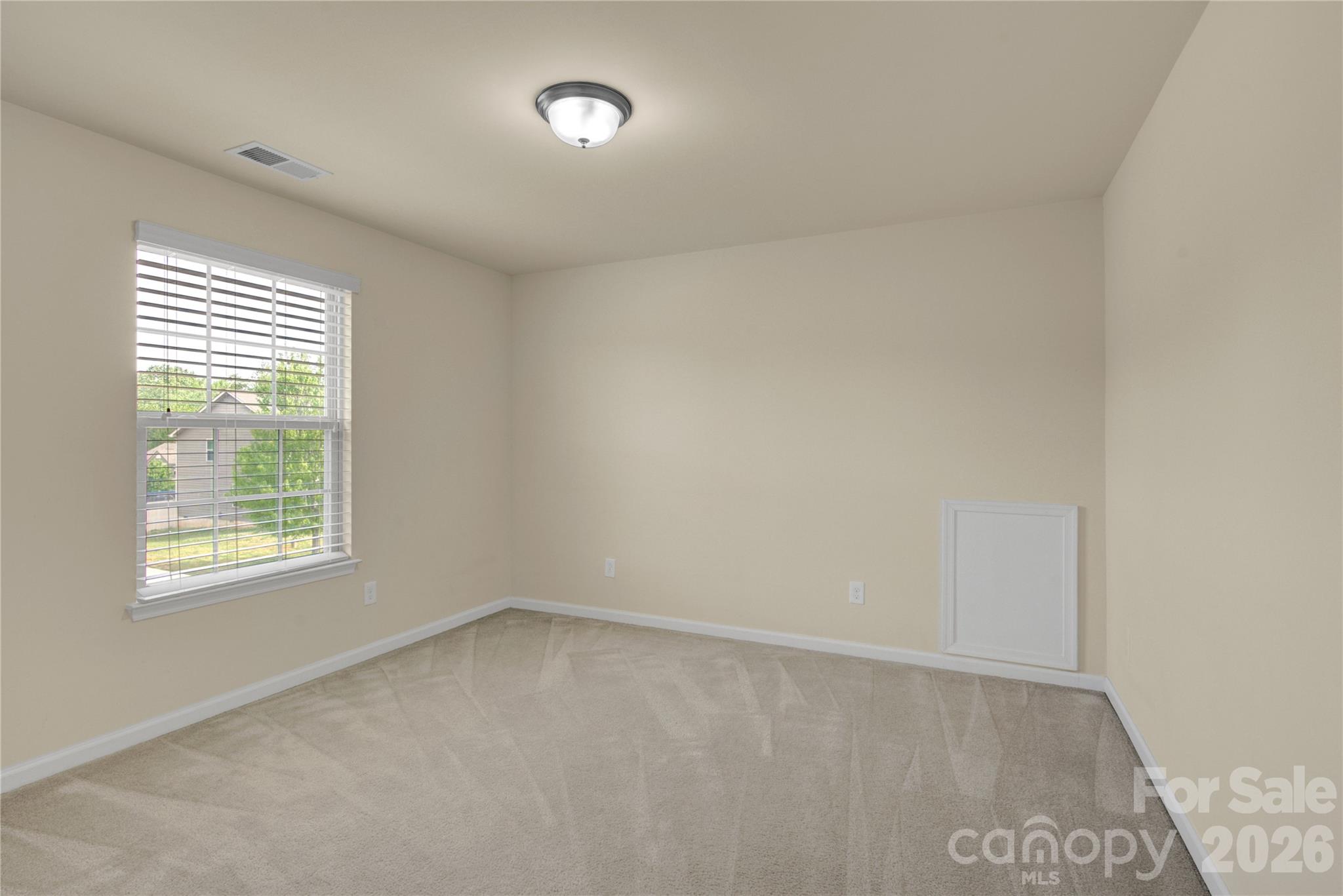 817 Wingthorn Rose Drive 34 Property Photo 32
