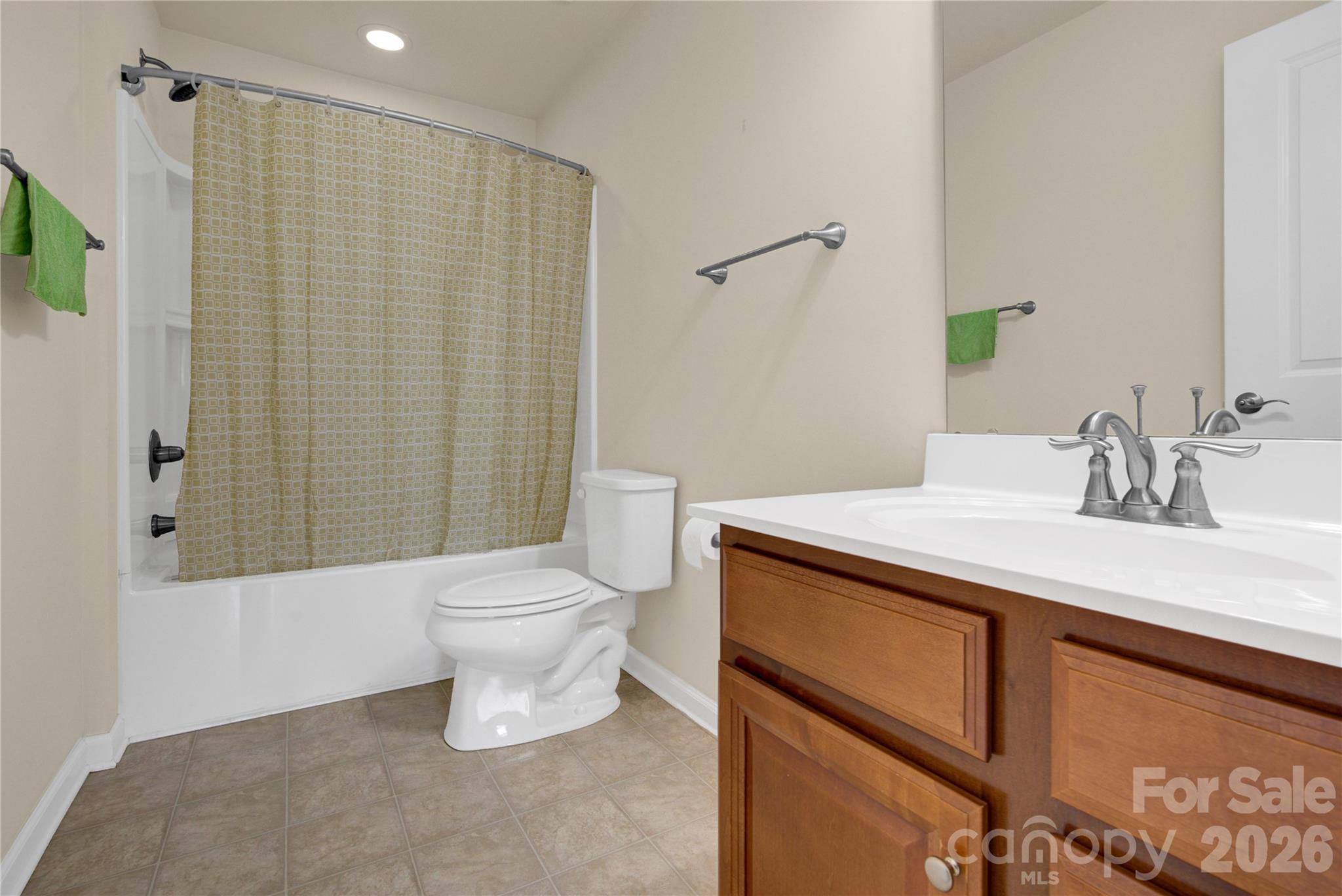 817 Wingthorn Rose Drive 34 Property Photo 44