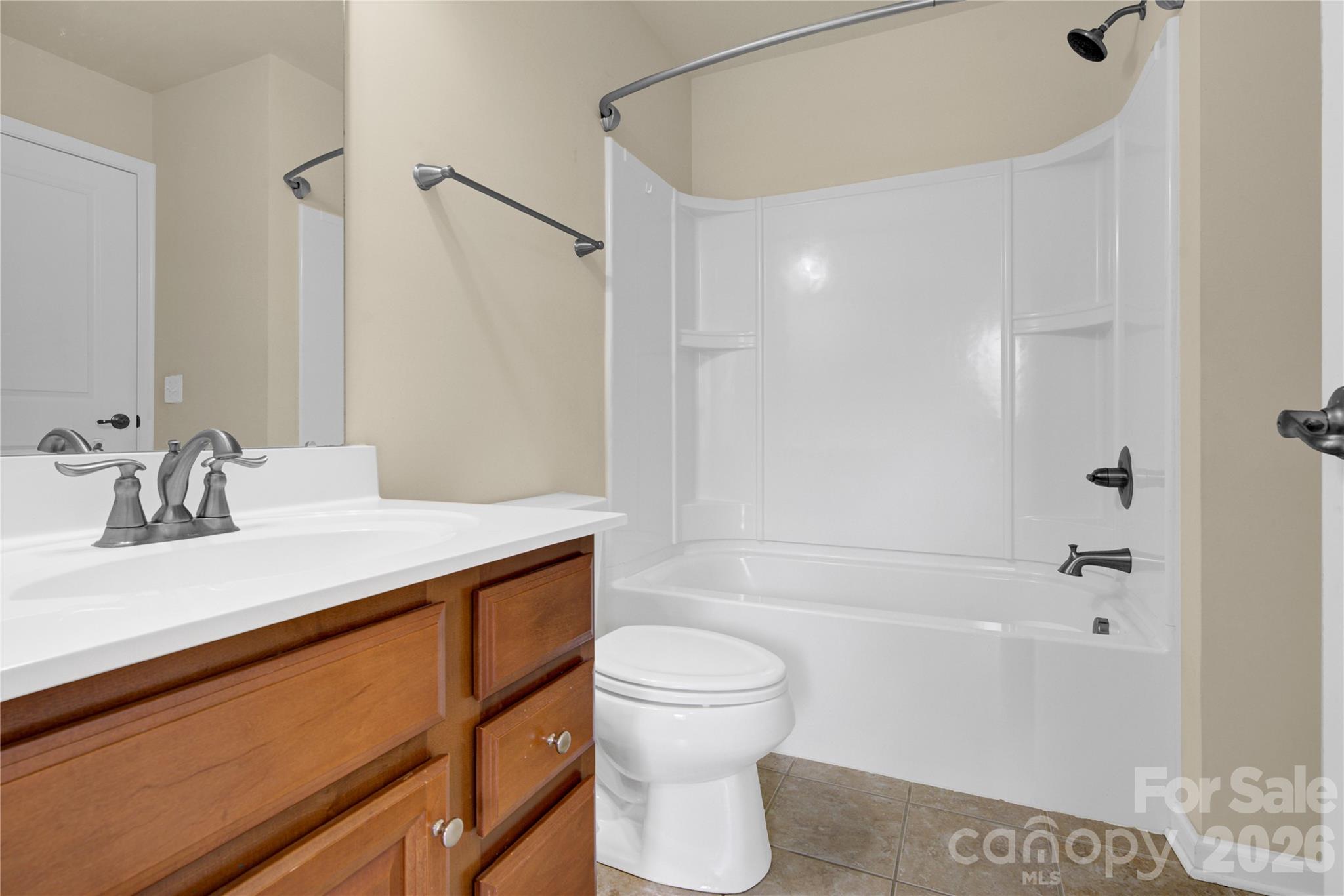 817 Wingthorn Rose Drive 34 Property Photo 45