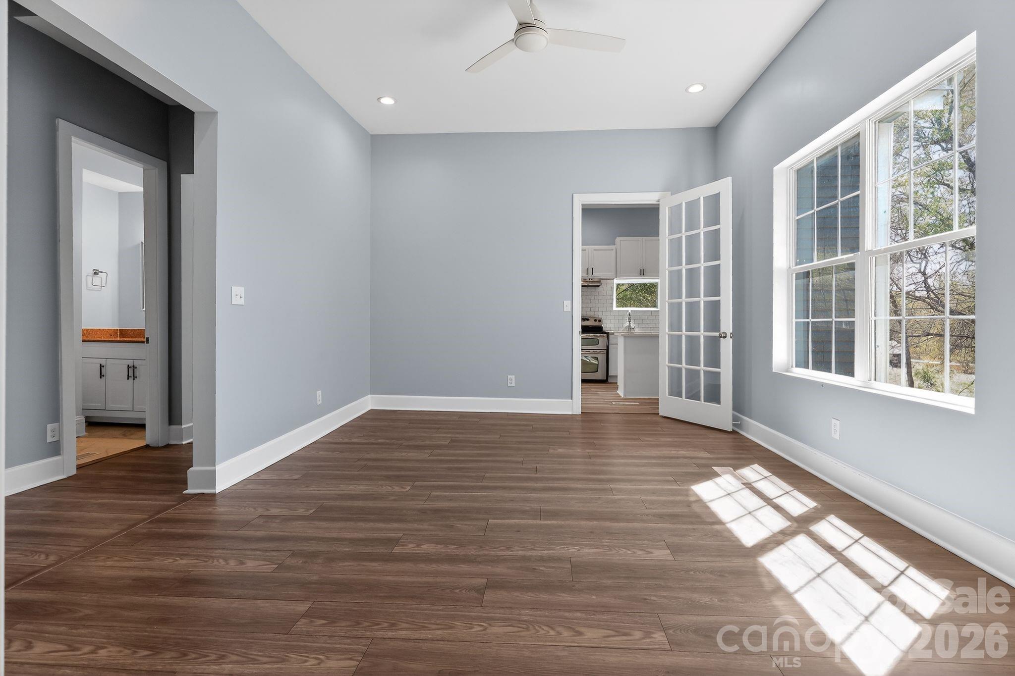 344 N Main Street Property Photo 15