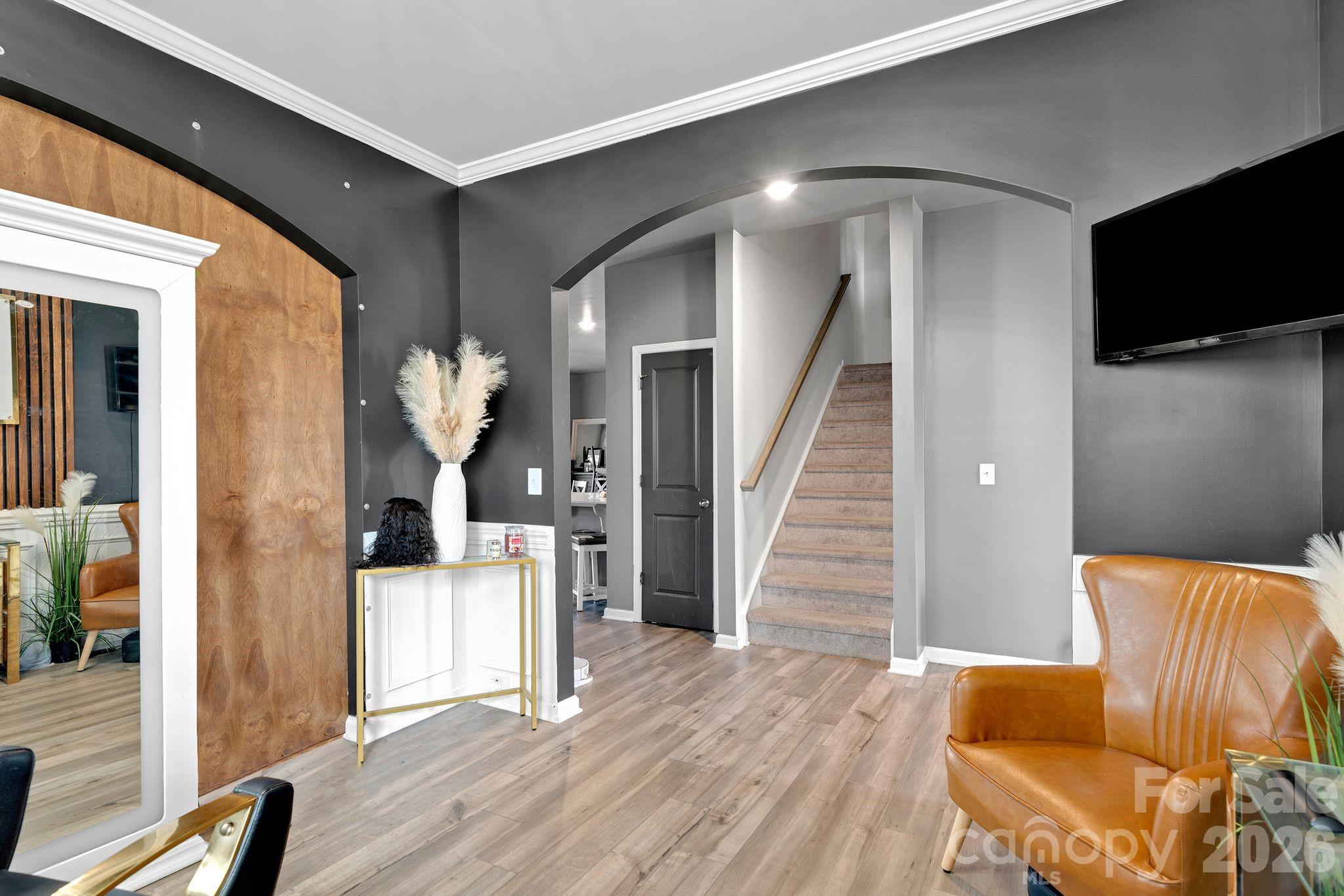 168 Haddonsfield Drive Property Photo 6