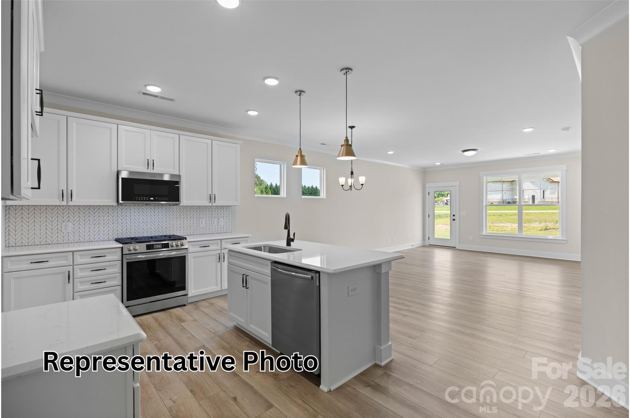 13110 Foxberry Road Property Photo 14