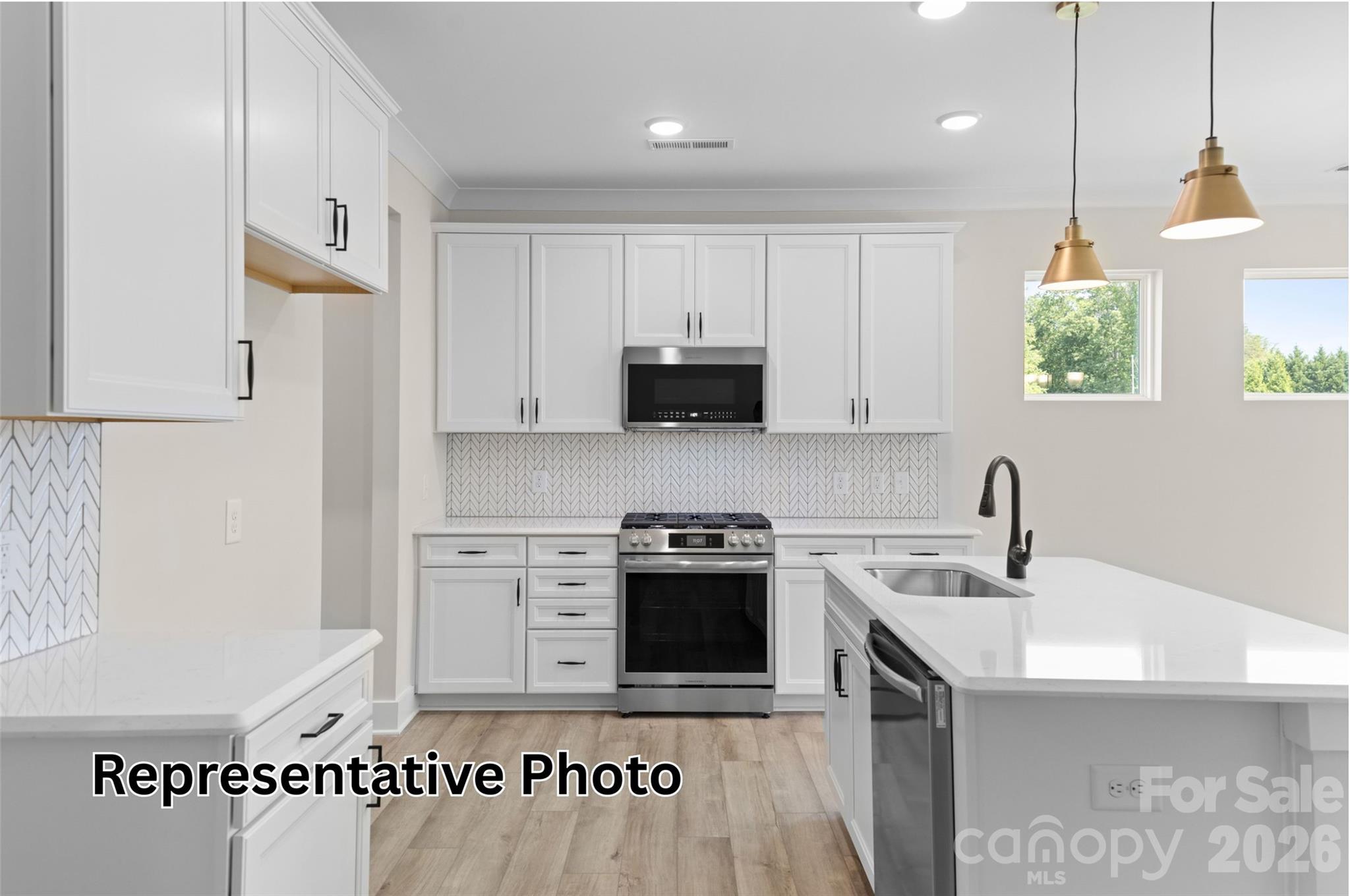 13110 Foxberry Road Property Photo 15