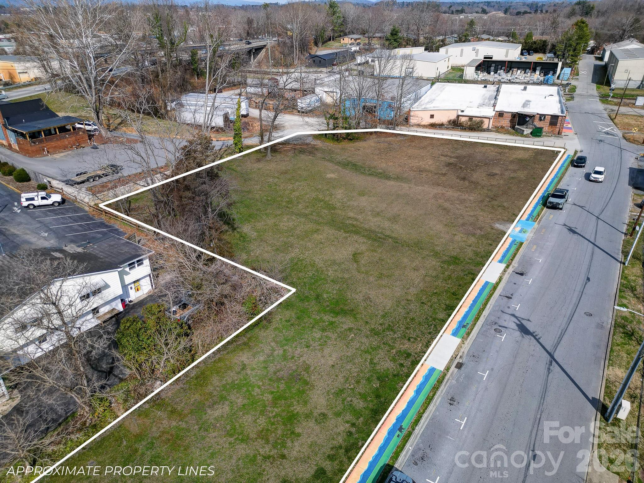 00000 N Grove Street Property Photo 10