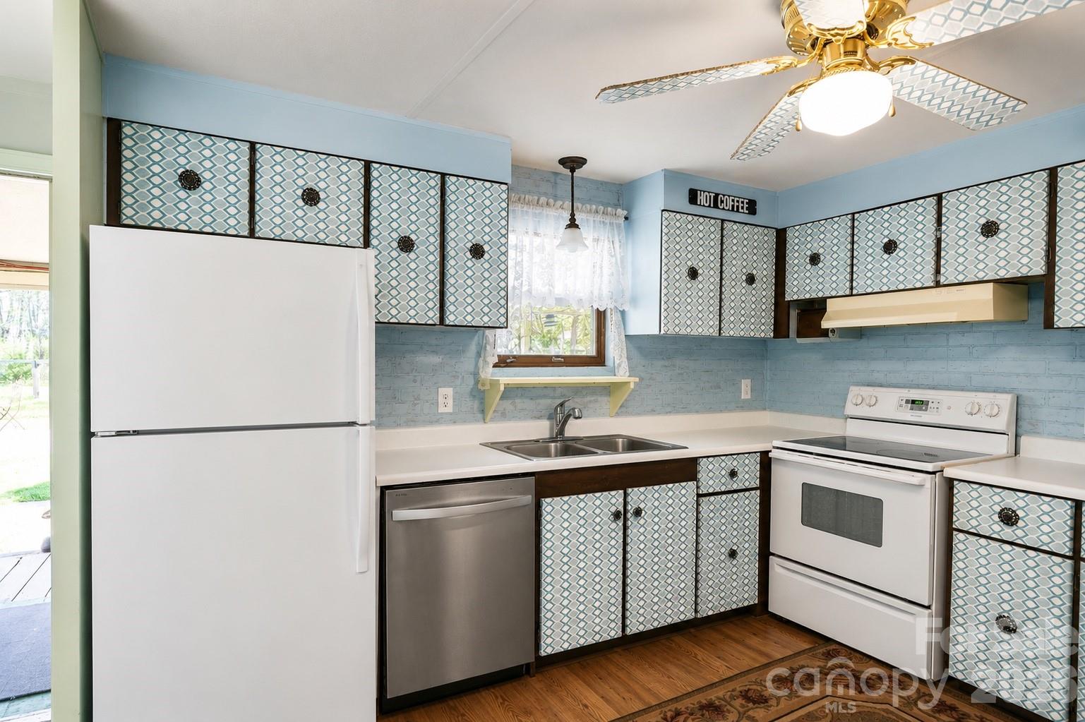 700 Patterson Farm Road Property Photo 8