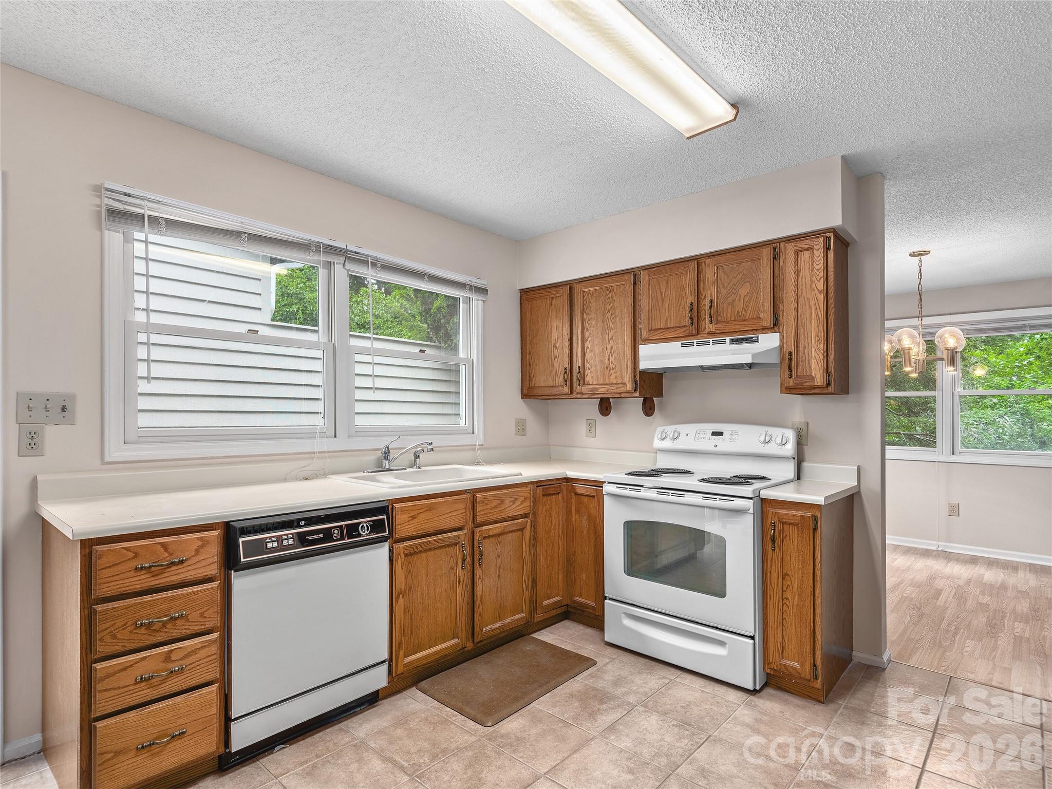 20 Cedarcliff Circle Property Photo 8