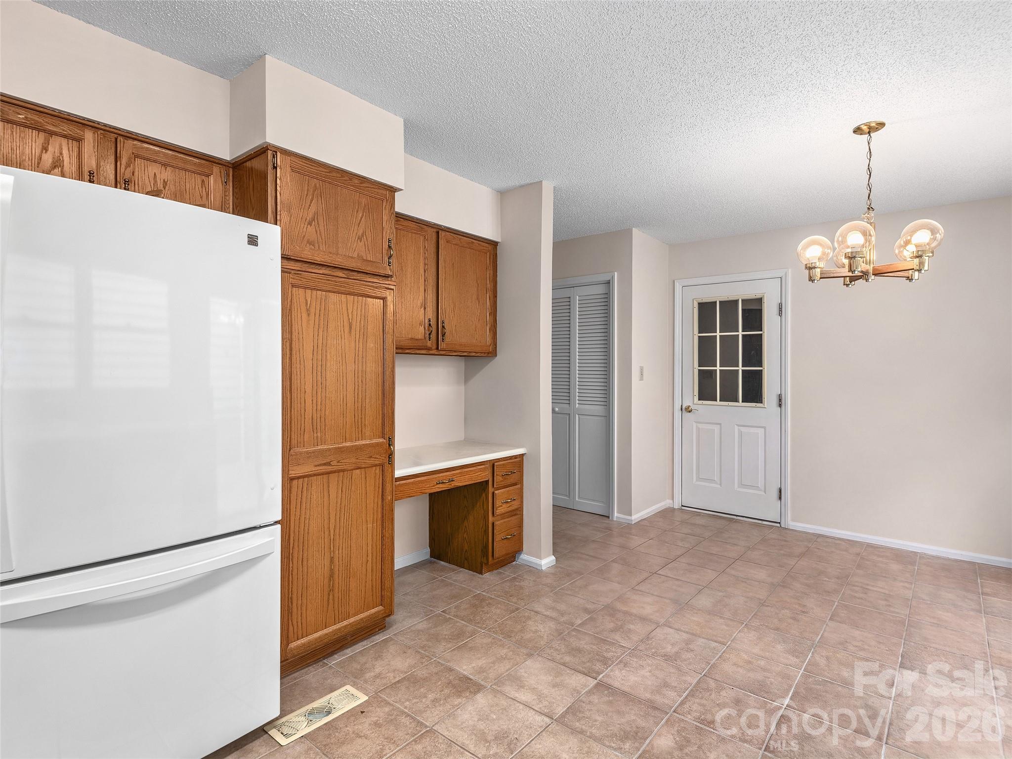 20 Cedarcliff Circle Property Photo 9