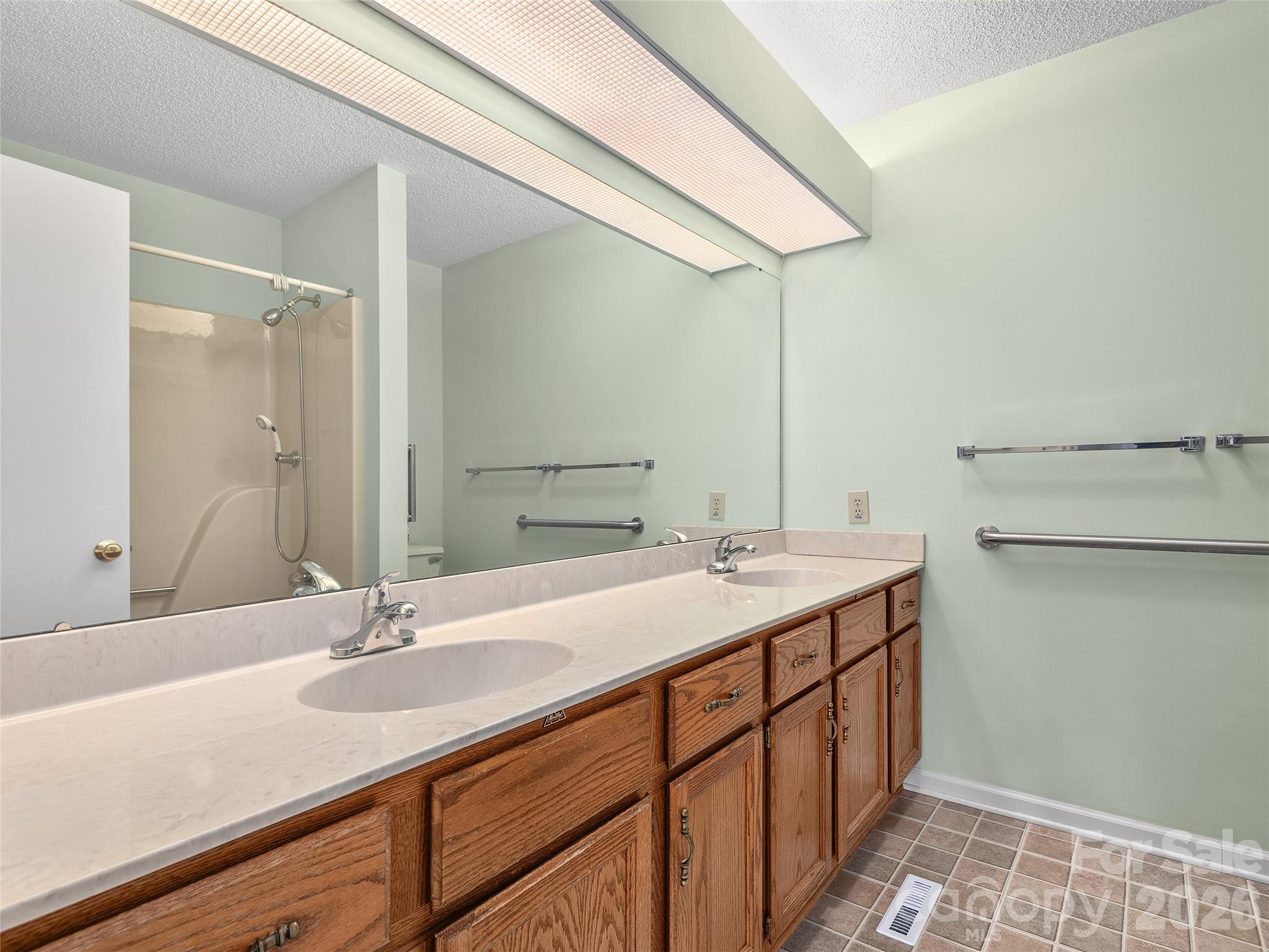 20 Cedarcliff Circle Property Photo 21