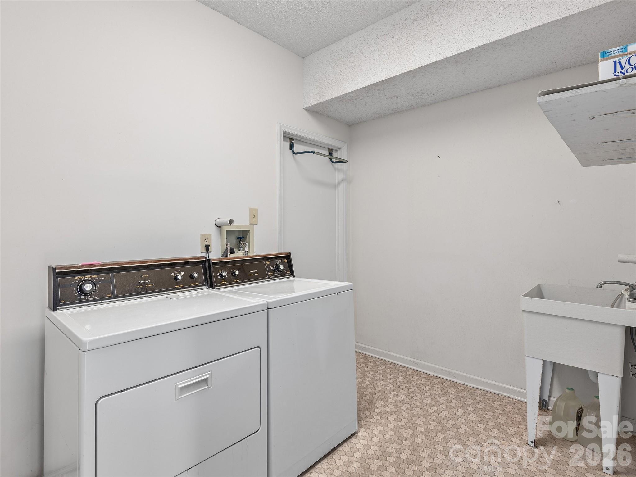 20 Cedarcliff Circle Property Photo 29