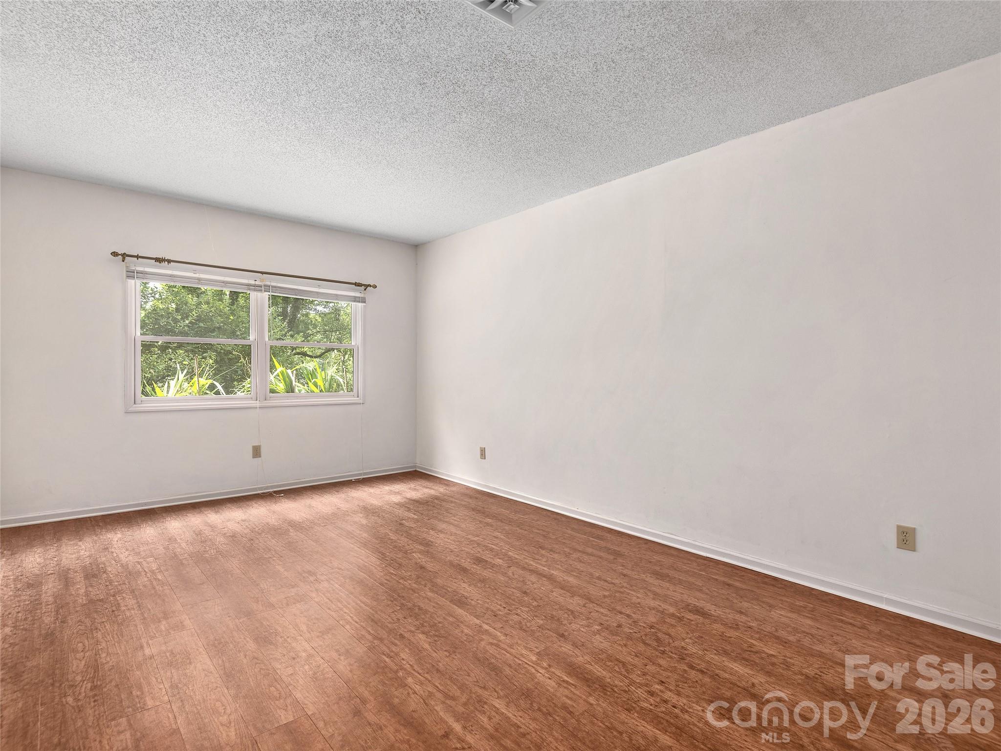 20 Cedarcliff Circle Property Photo 33