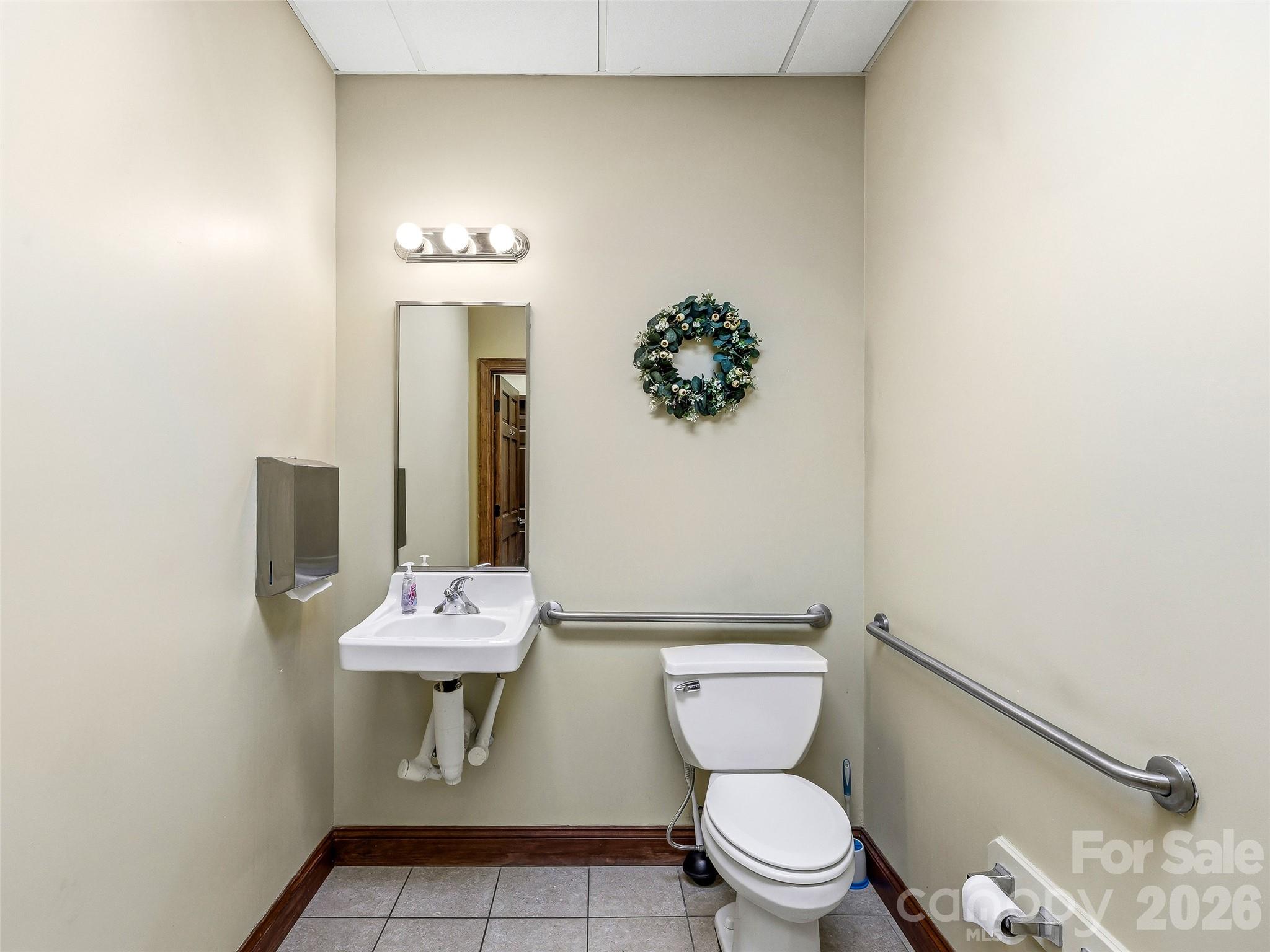 101 Jack Street Property Photo 24