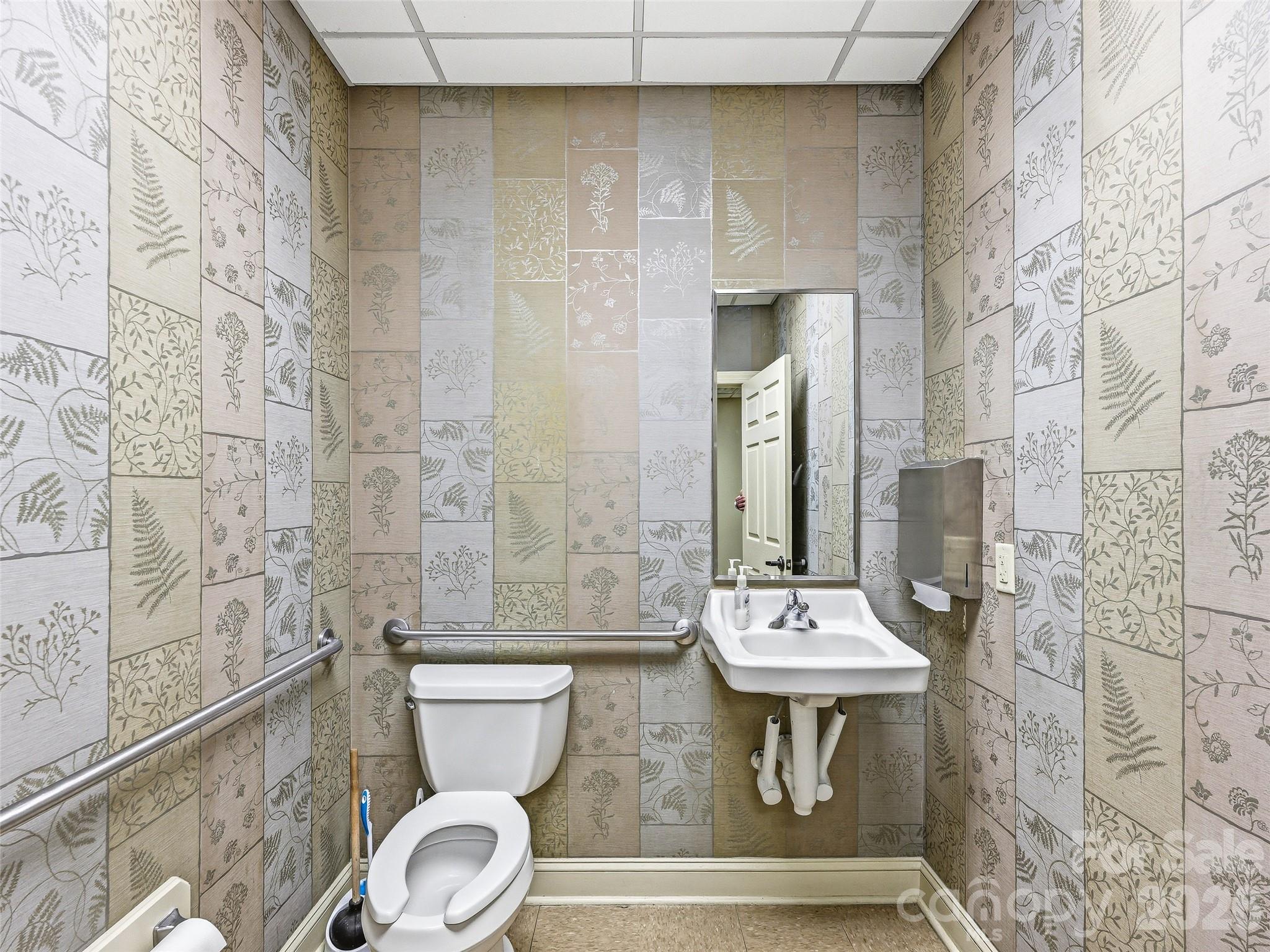 101 Jack Street Property Photo 44