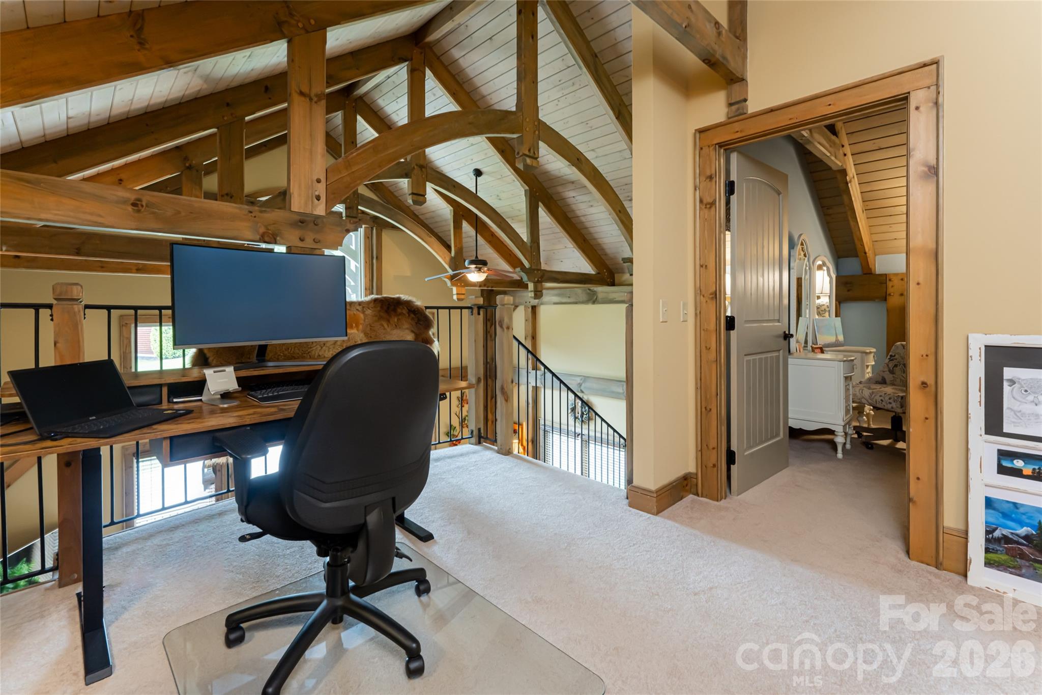 649 Panoramic Loop Property Photo 22