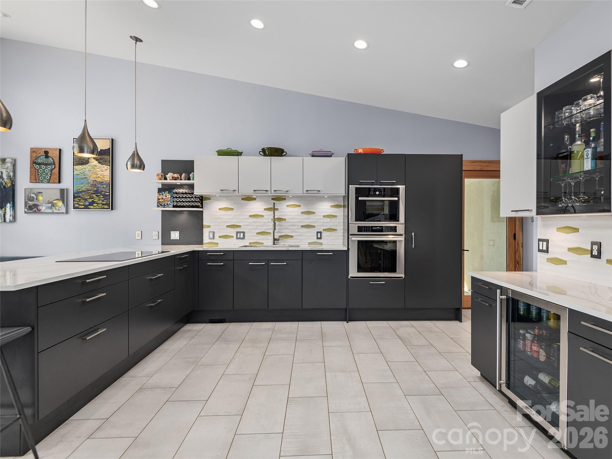 15 Sourwood Lane Property Photo 12