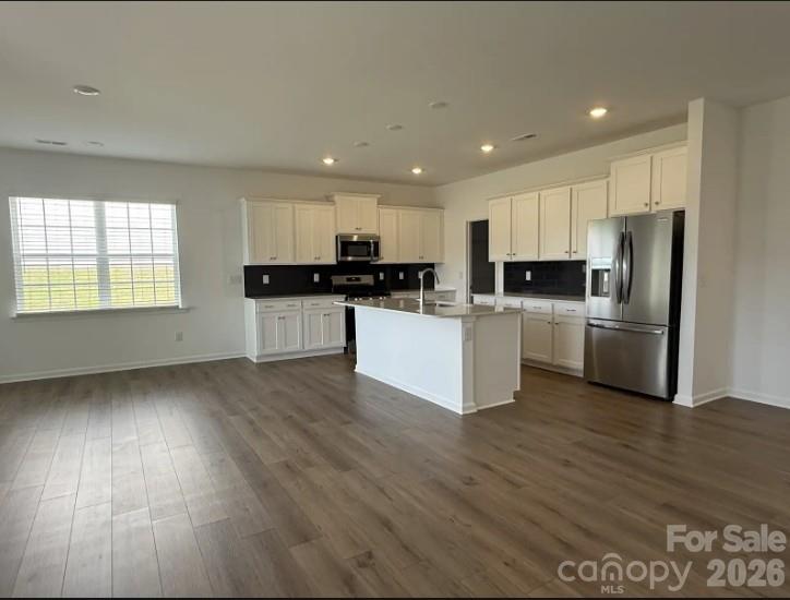 7116 Juneberry Way Property Photo 4