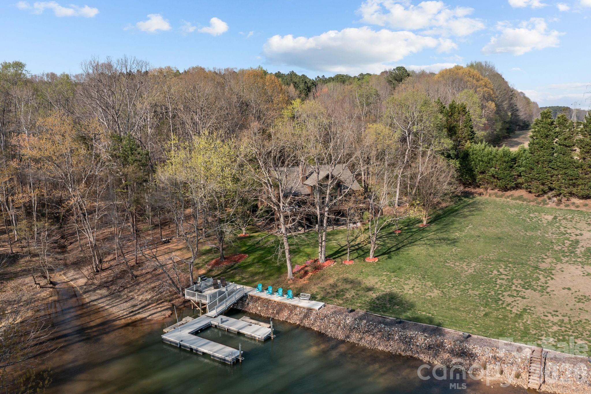 307 Stillwater Road Property Photo 4
