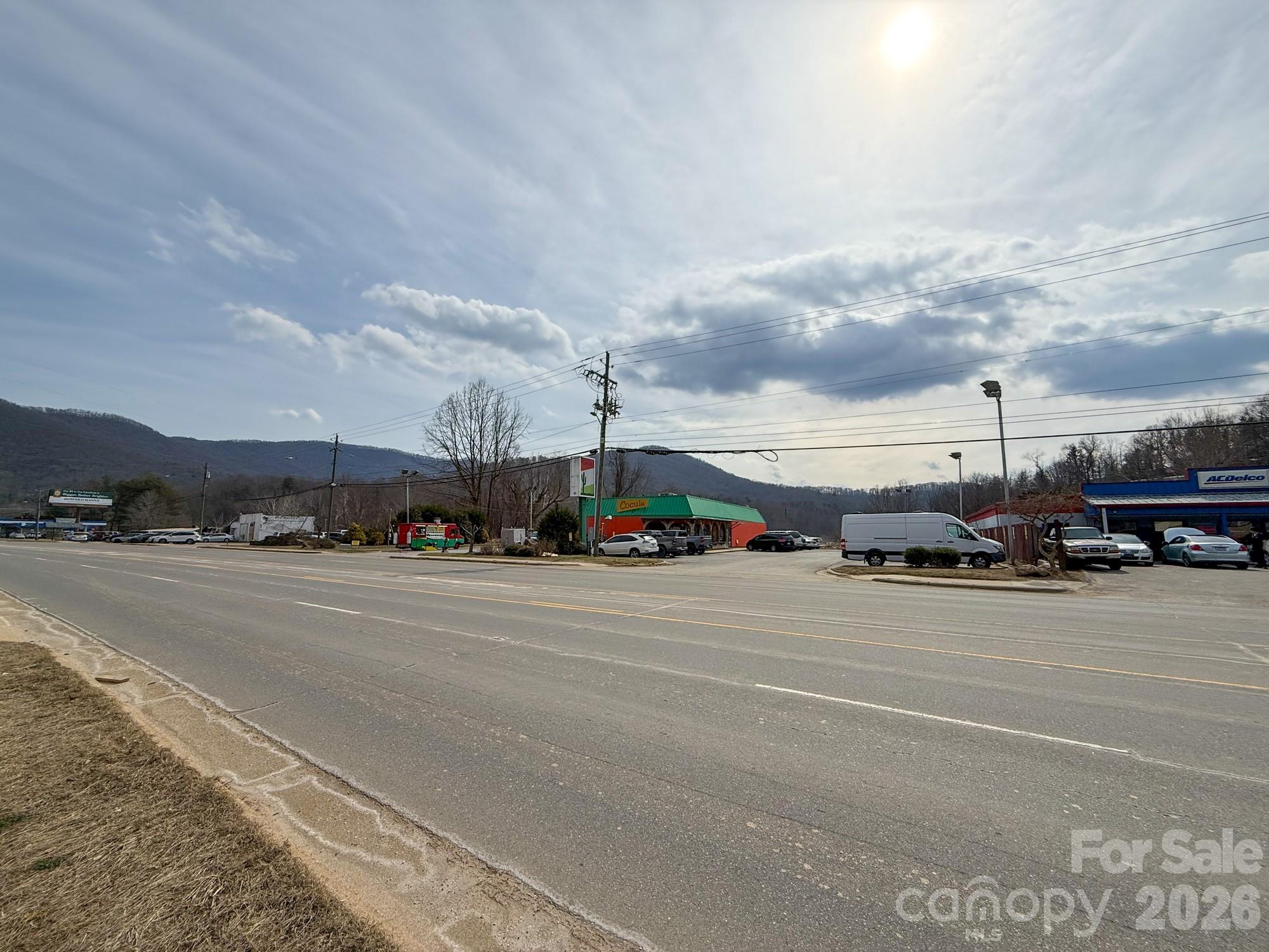 1297 Tunnel Road Property Photo 7