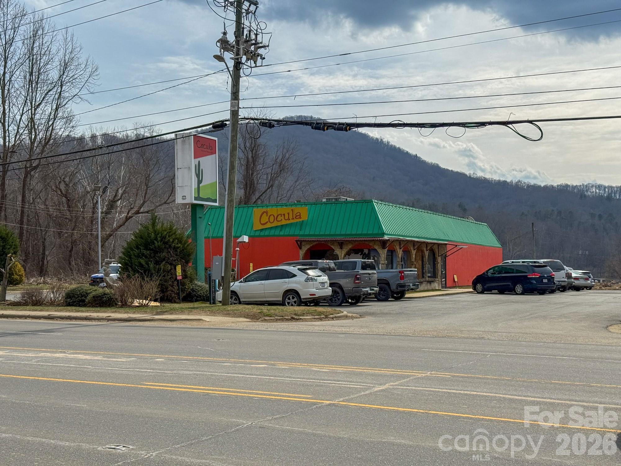 1297 Tunnel Road Property Photo 9