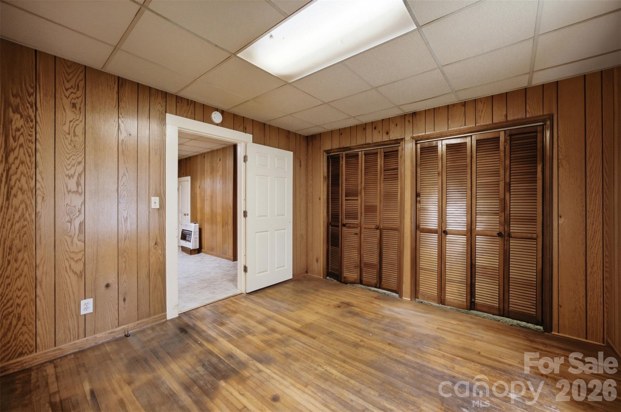 303 2nd Street Property Photo 9