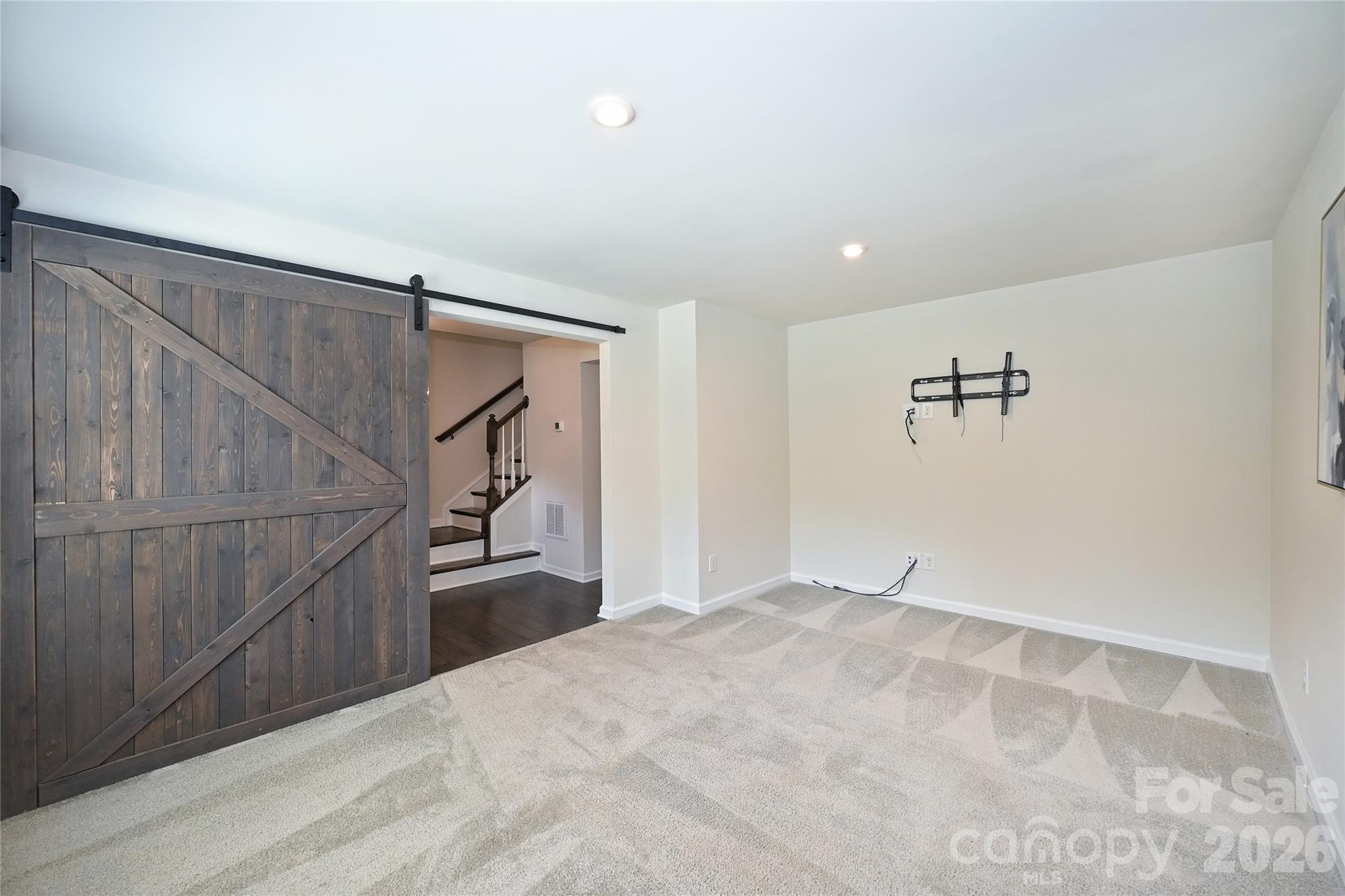 3612 Speer Boulevard Property Photo 4