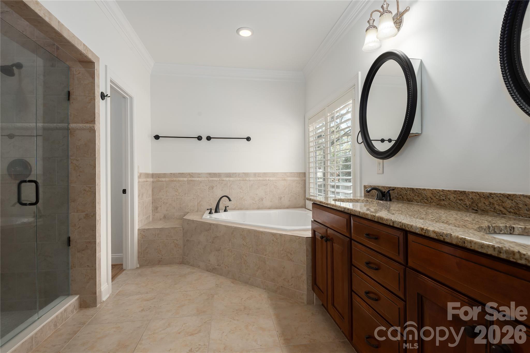 939 Linda Lane Property Photo 14