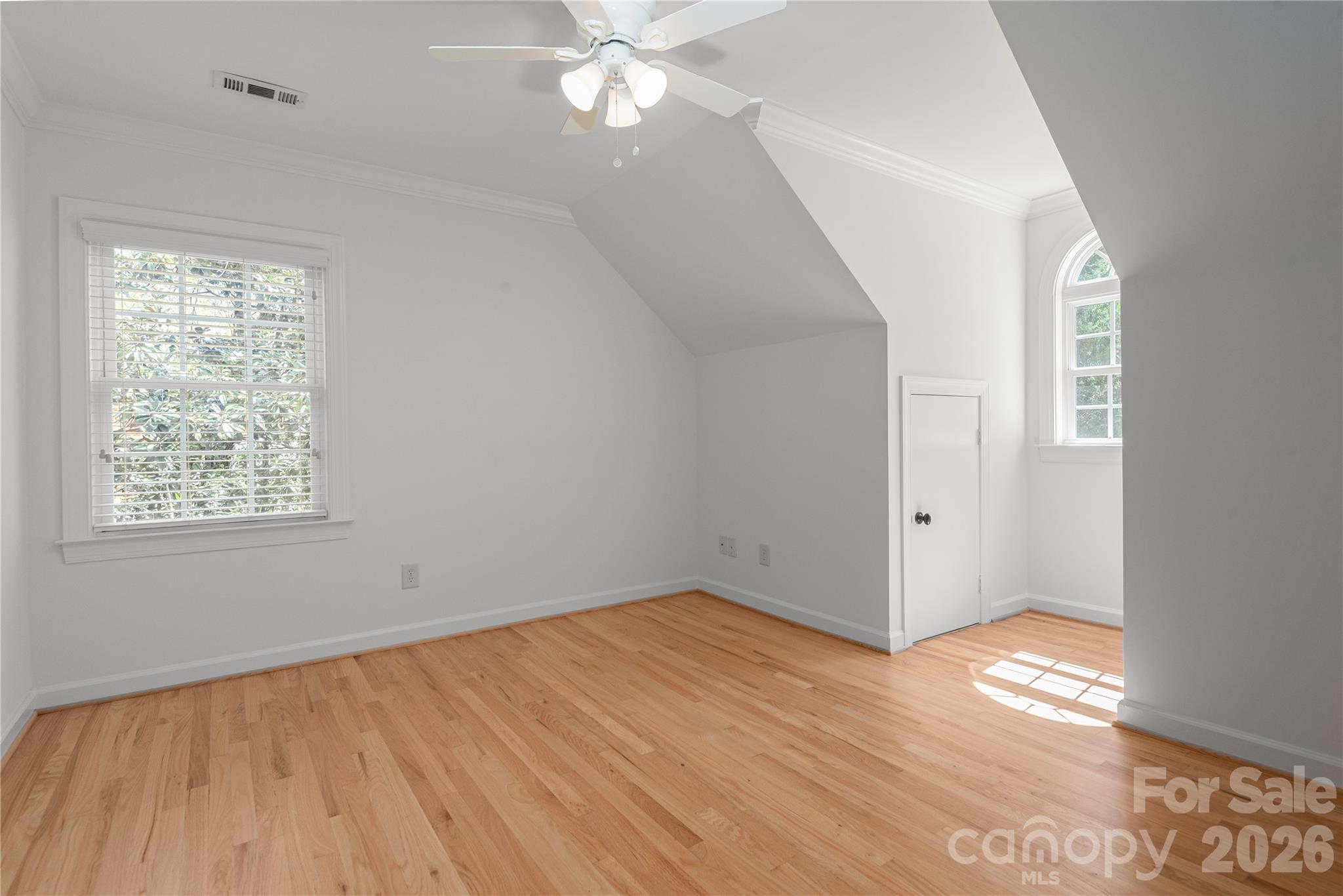 939 Linda Lane Property Photo 19