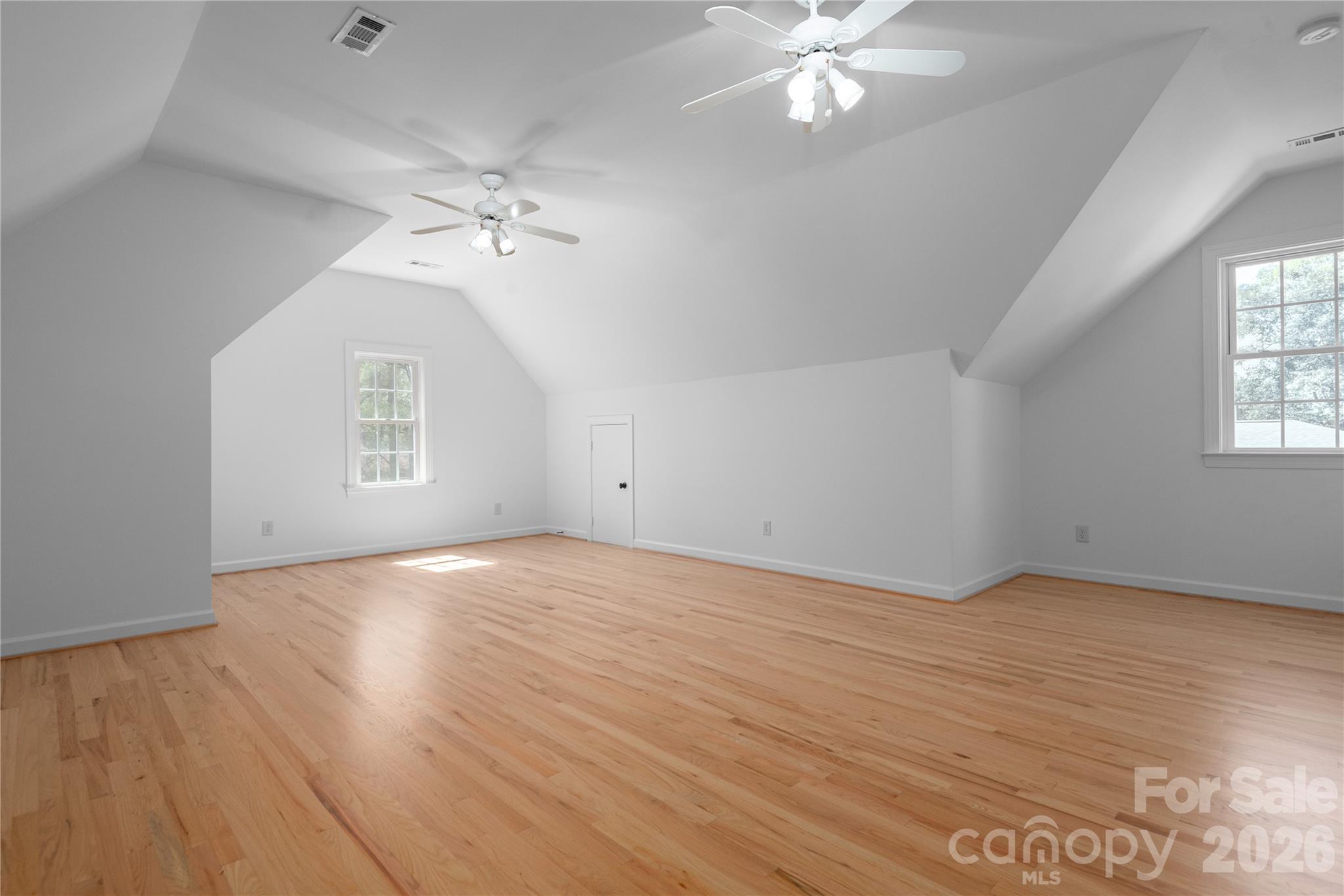 939 Linda Lane Property Photo 21