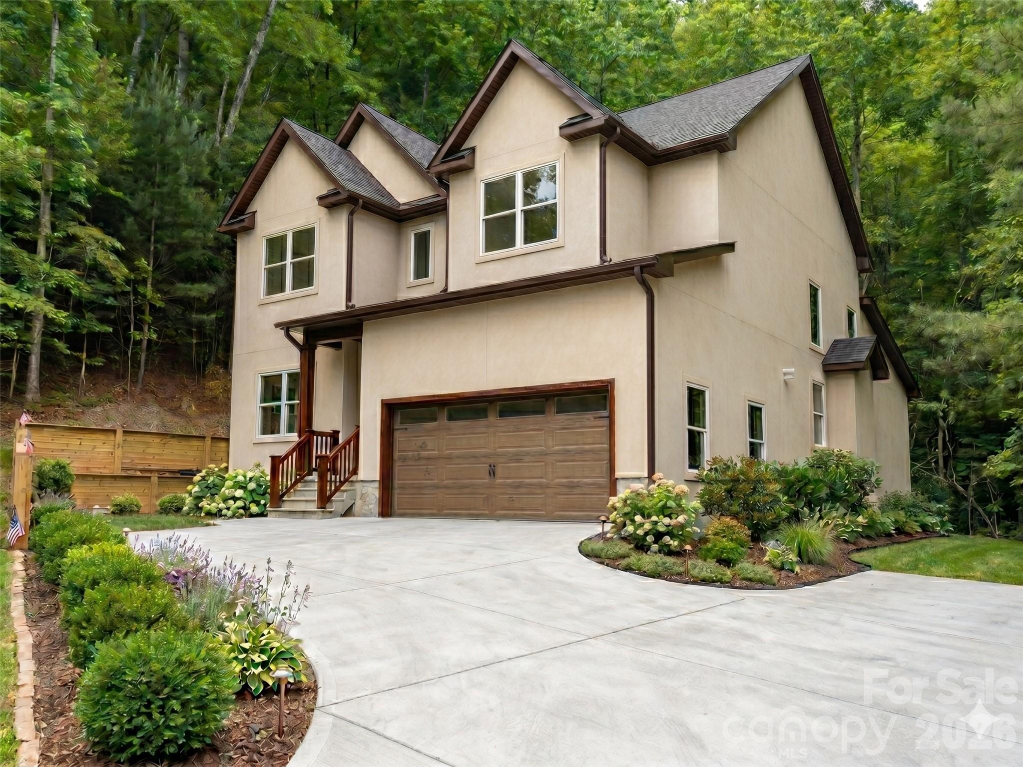 366 Mistletoe Trail Property Photo 1