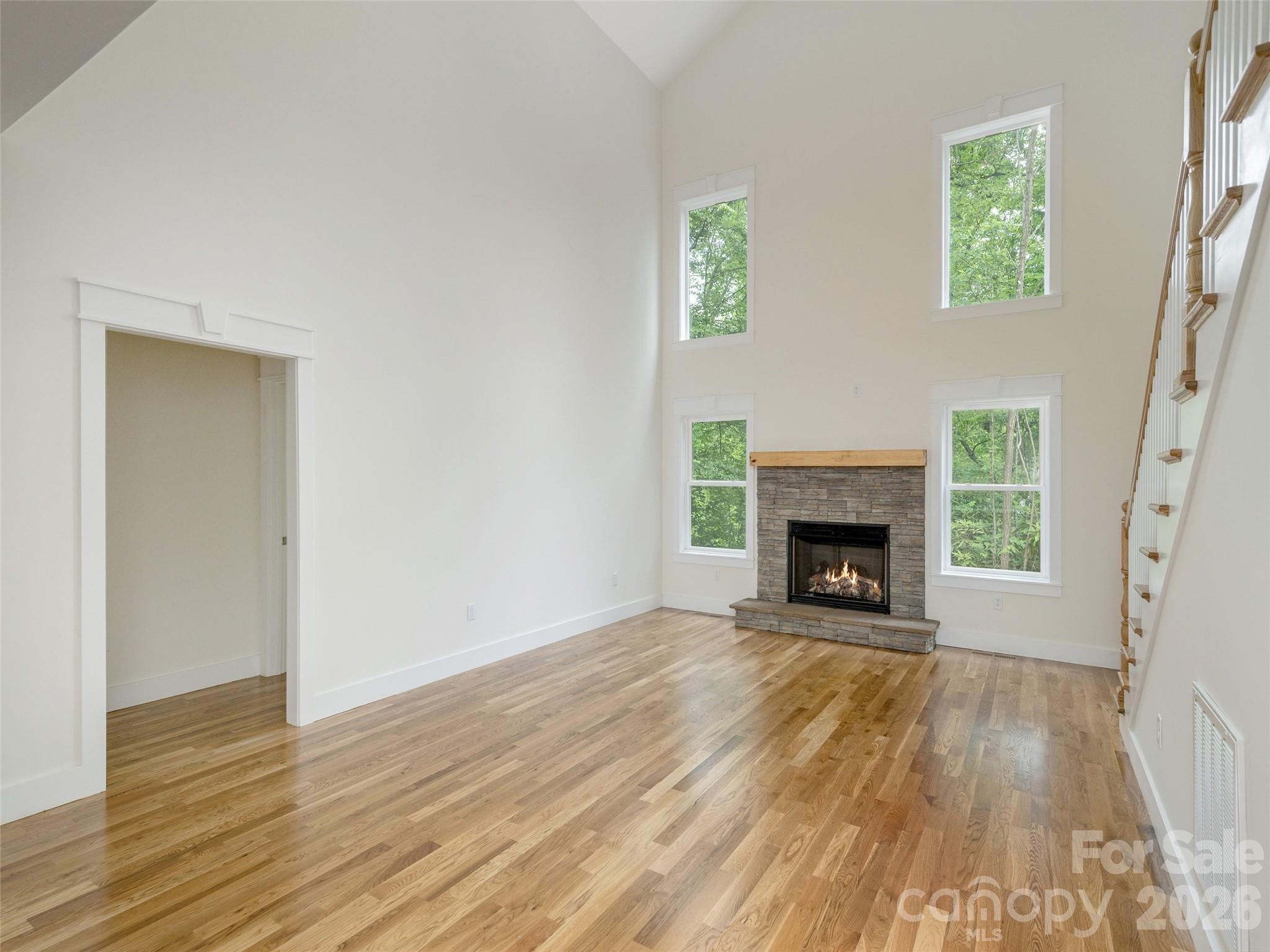 366 Mistletoe Trail Property Photo 7