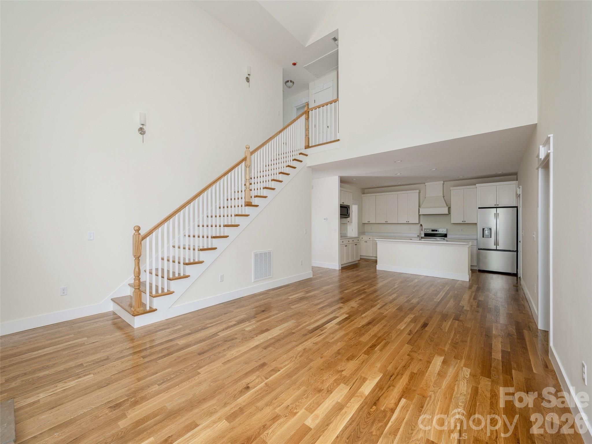 366 Mistletoe Trail Property Photo 8