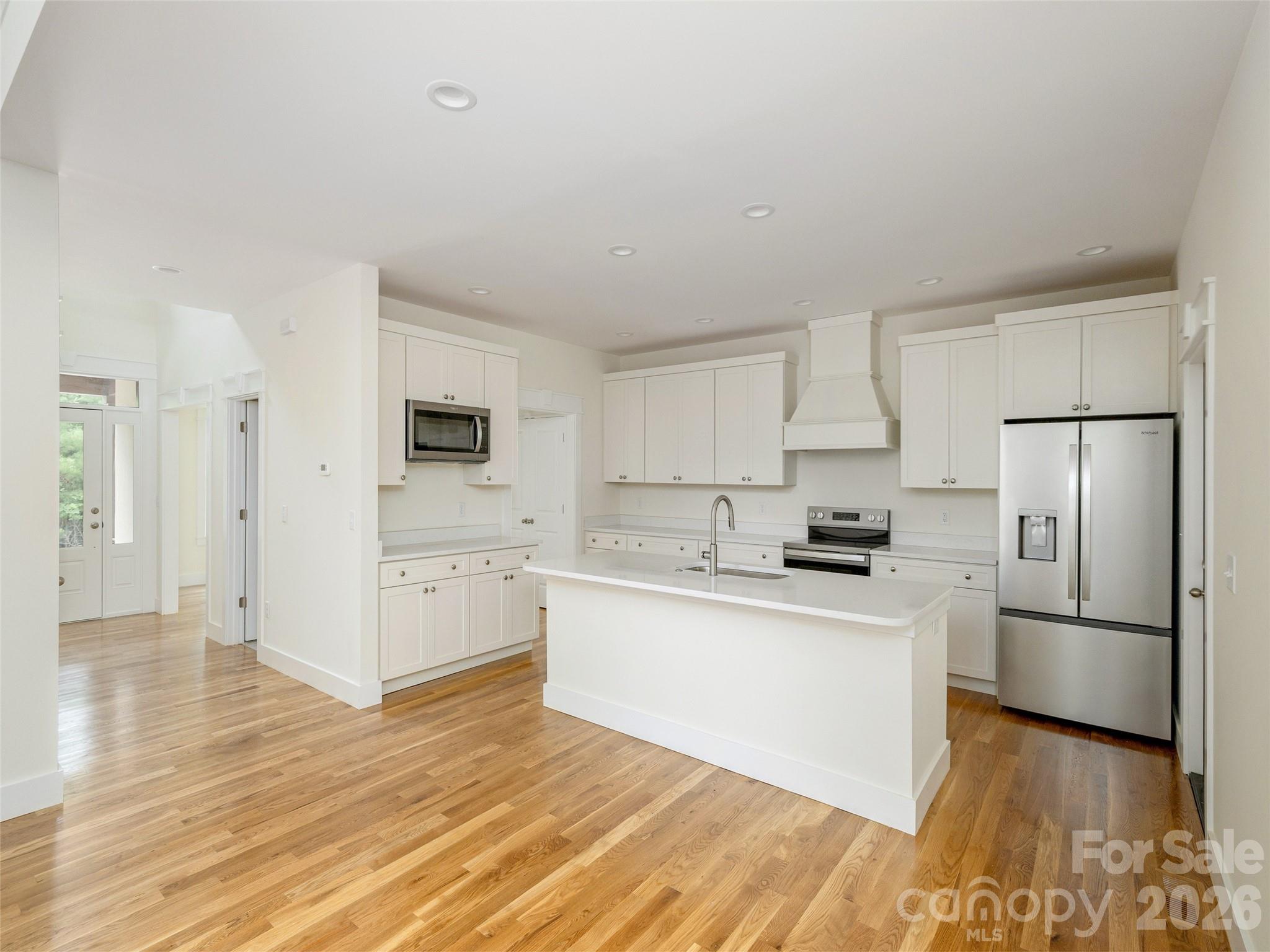 366 Mistletoe Trail Property Photo 9