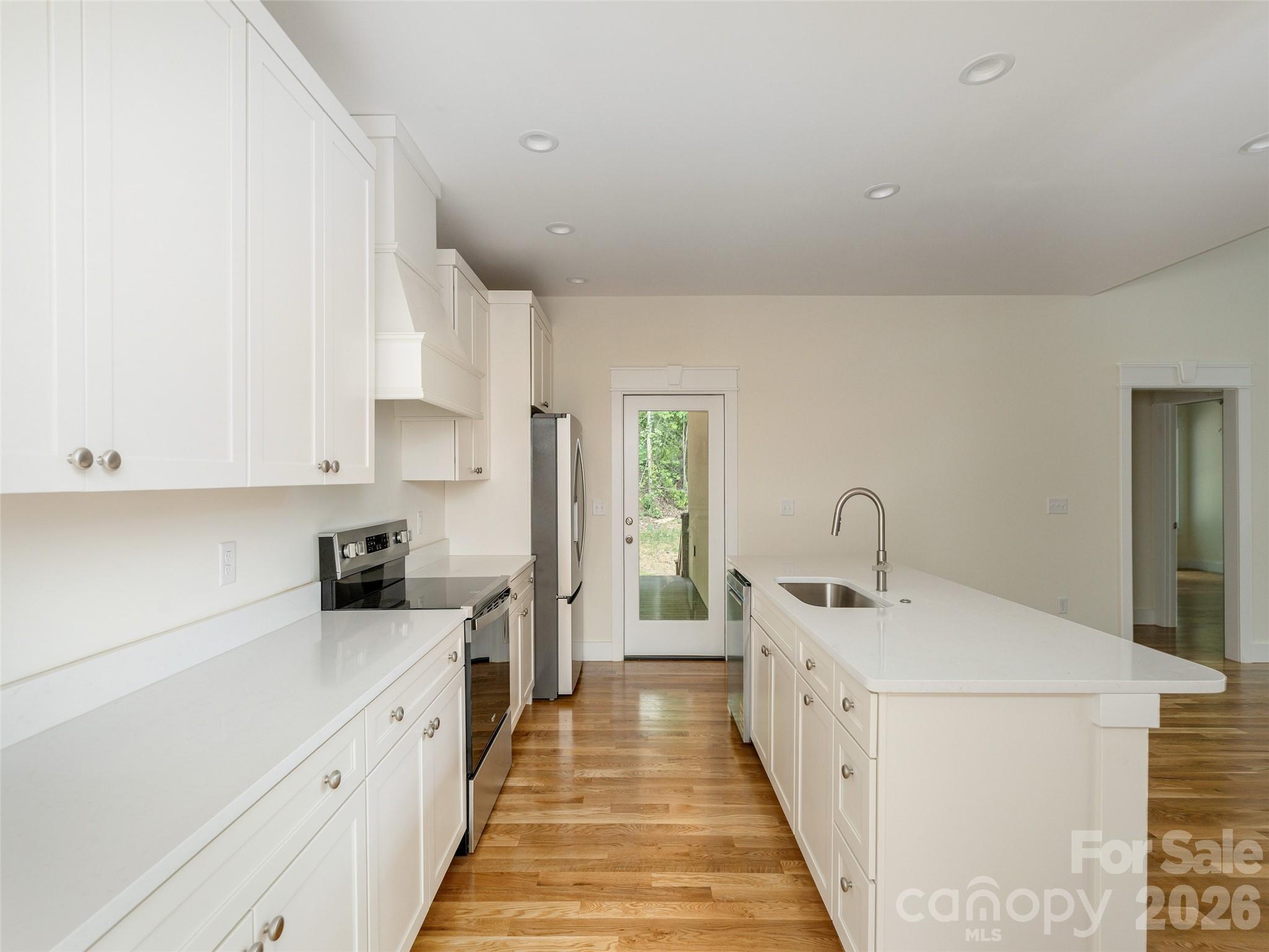 366 Mistletoe Trail Property Photo 11