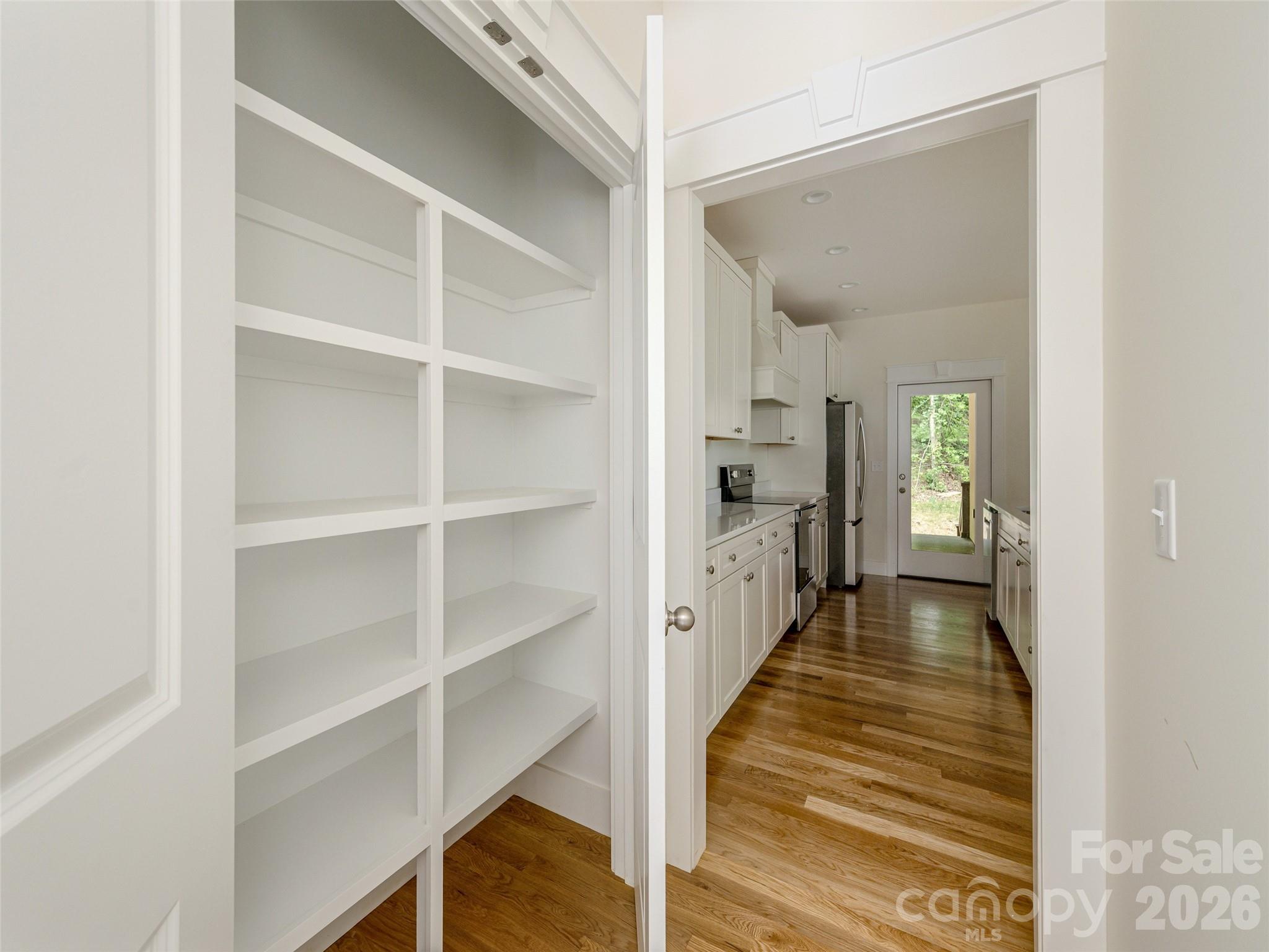 366 Mistletoe Trail Property Photo 14